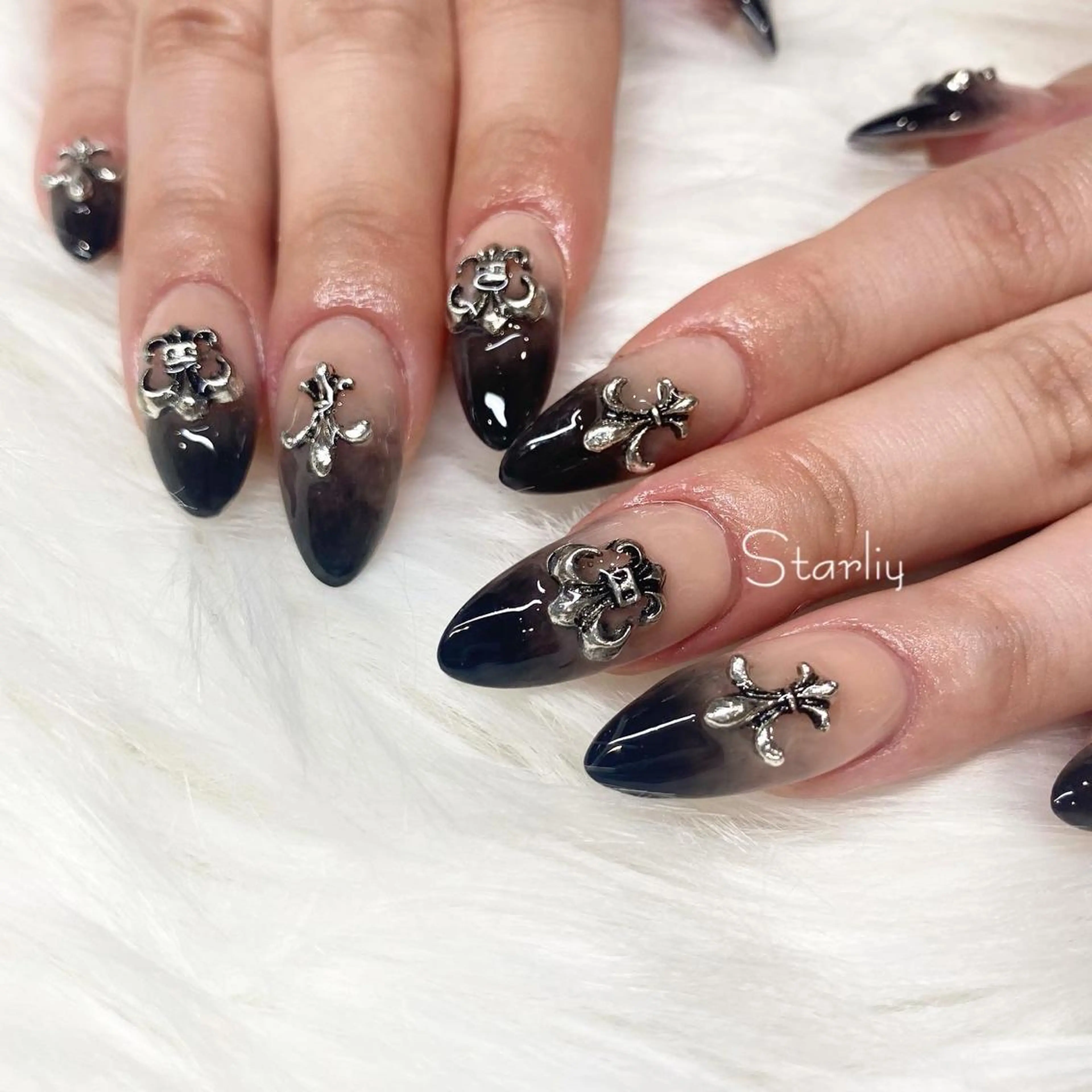 ネイル Starliy所属・~Starliy~ 三重県津市のネイルデザイン