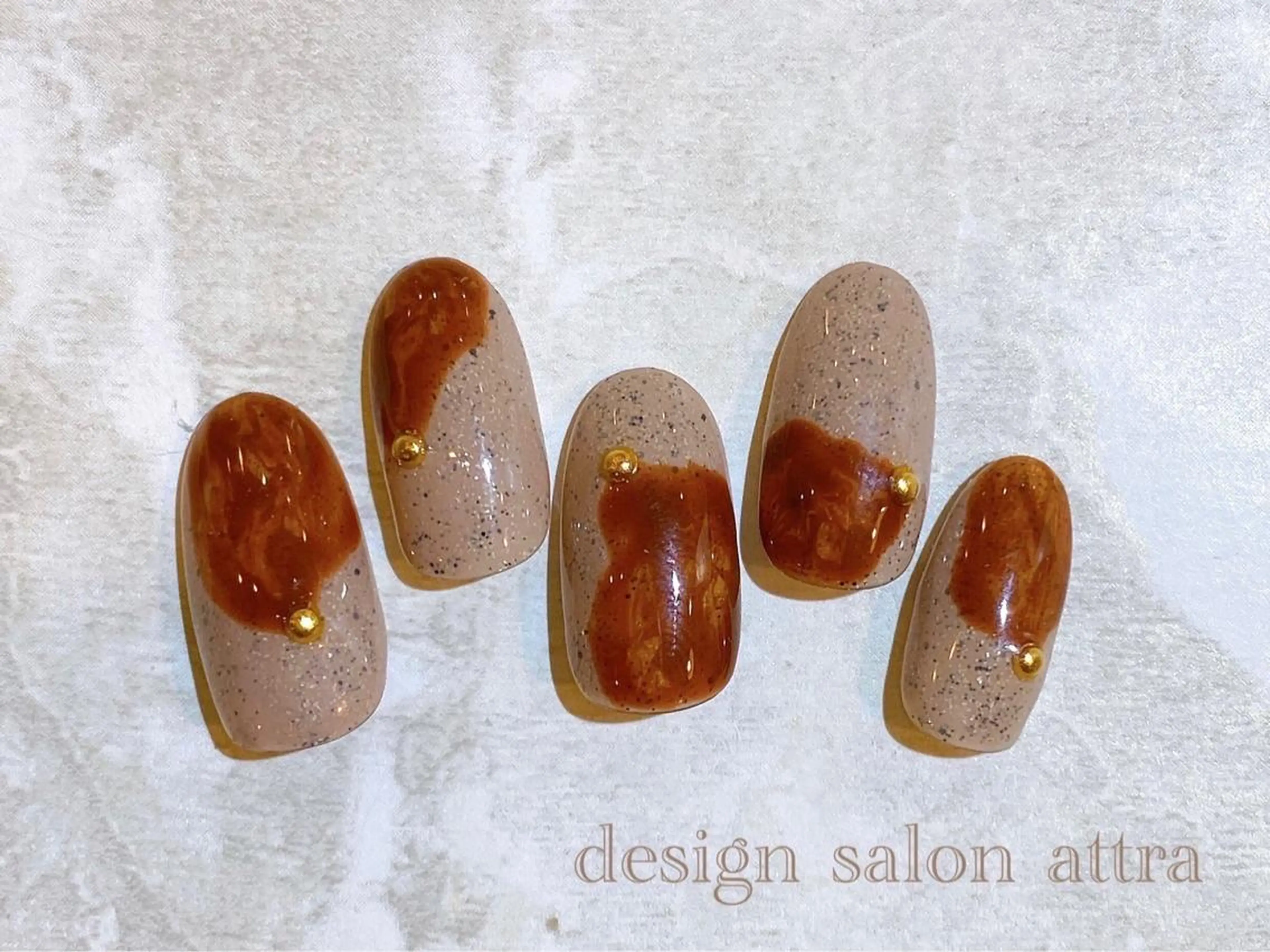 ネイル ハンドネイル デザインサロン attra 本八幡店のネイルデザイン