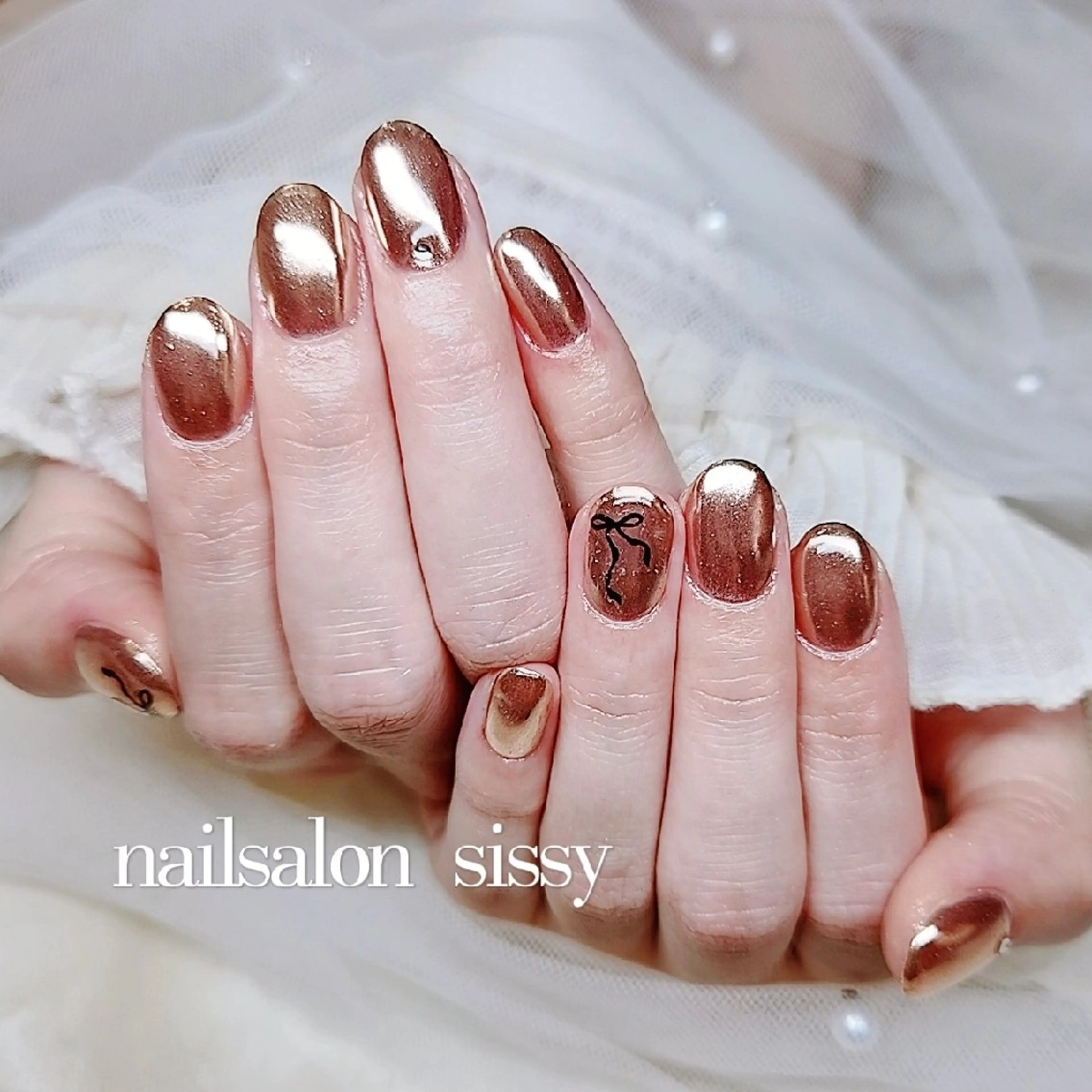 ネイル ミラーネイル ハンドネイル nailsalon sissy所属・sissy hatsuneのネイルデザイン