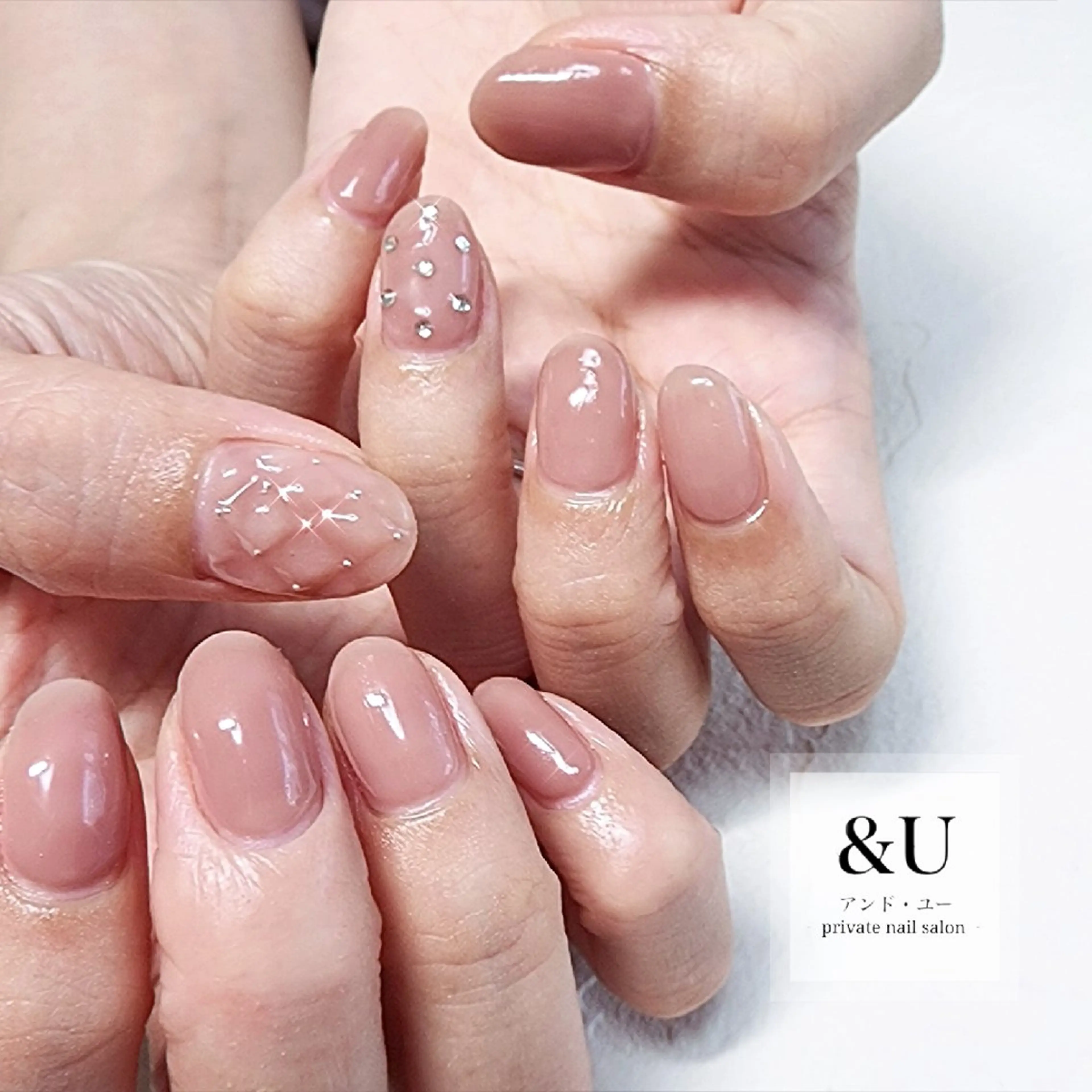 ネイル ハンドネイル ＆Ｕ (アンド・ユー)のネイルデザイン