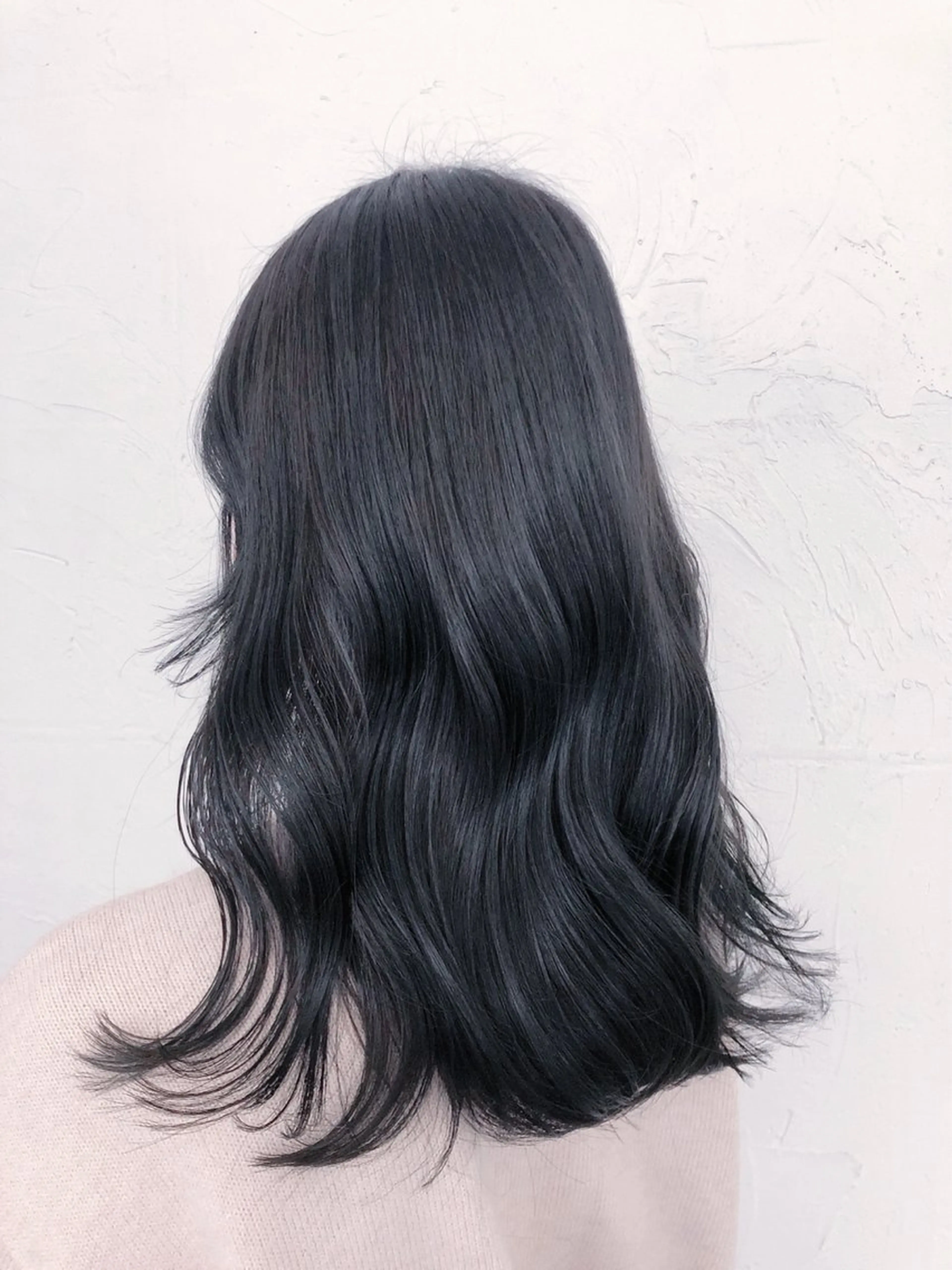 ロング カラー ヘアカラー トリートメント ヘッドスパ ヘアセット 韓国レイヤー🕊️ 柔らかベージュ🧸のヘアスタイル