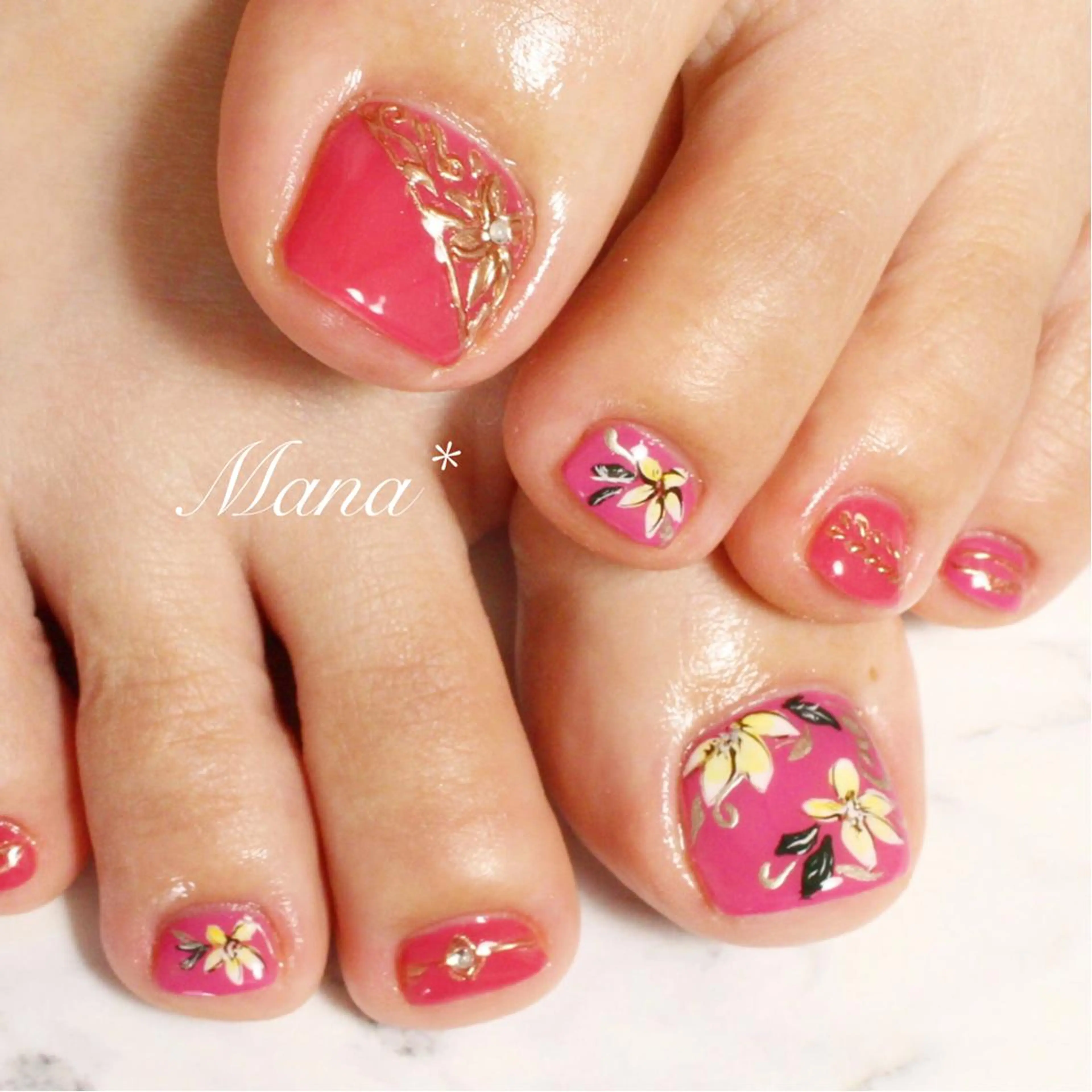 ネイル 塚田 由香里のネイルデザイン