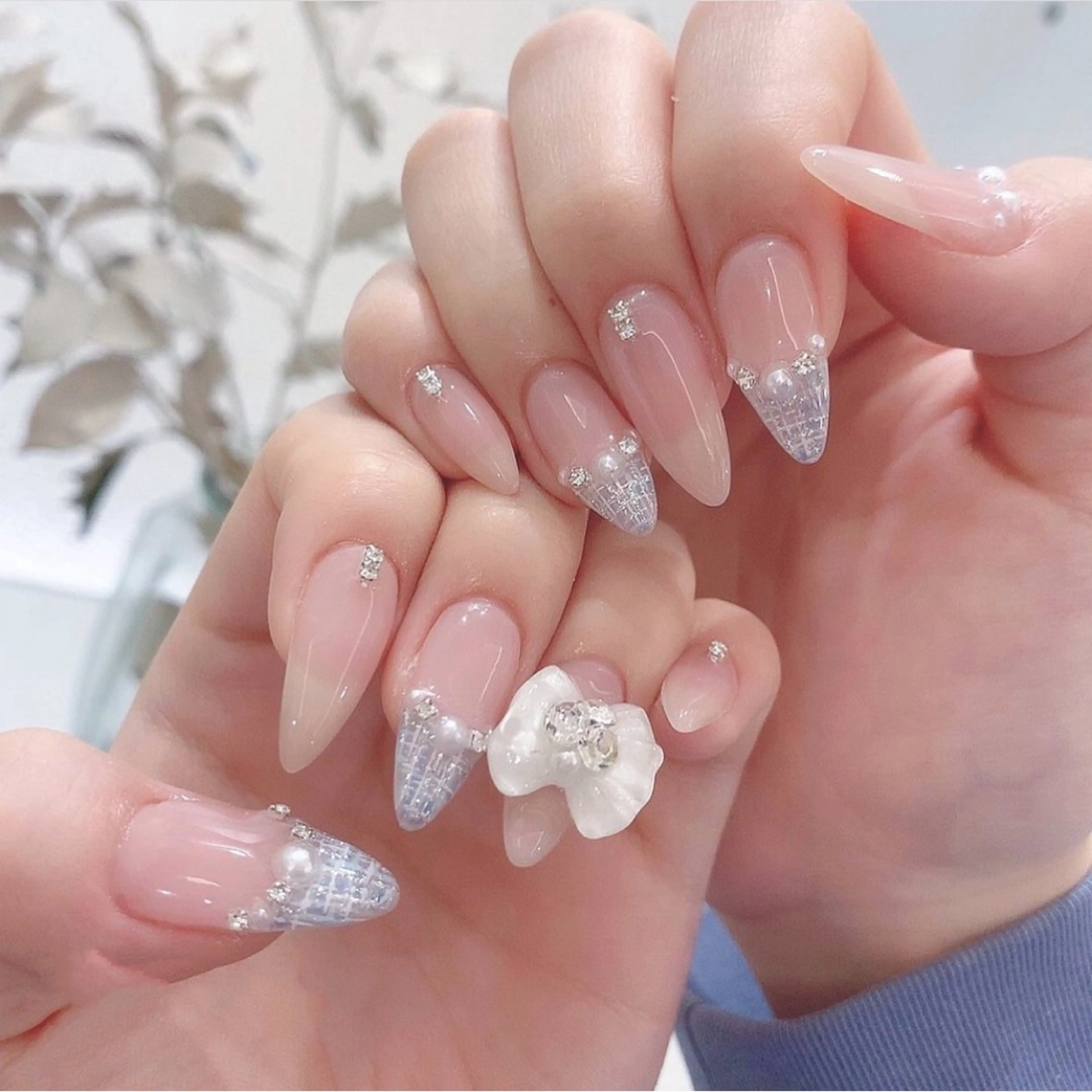 ネイル ハンドネイル ハンドケア UniqueNail 長さだし専門店のネイルデザイン