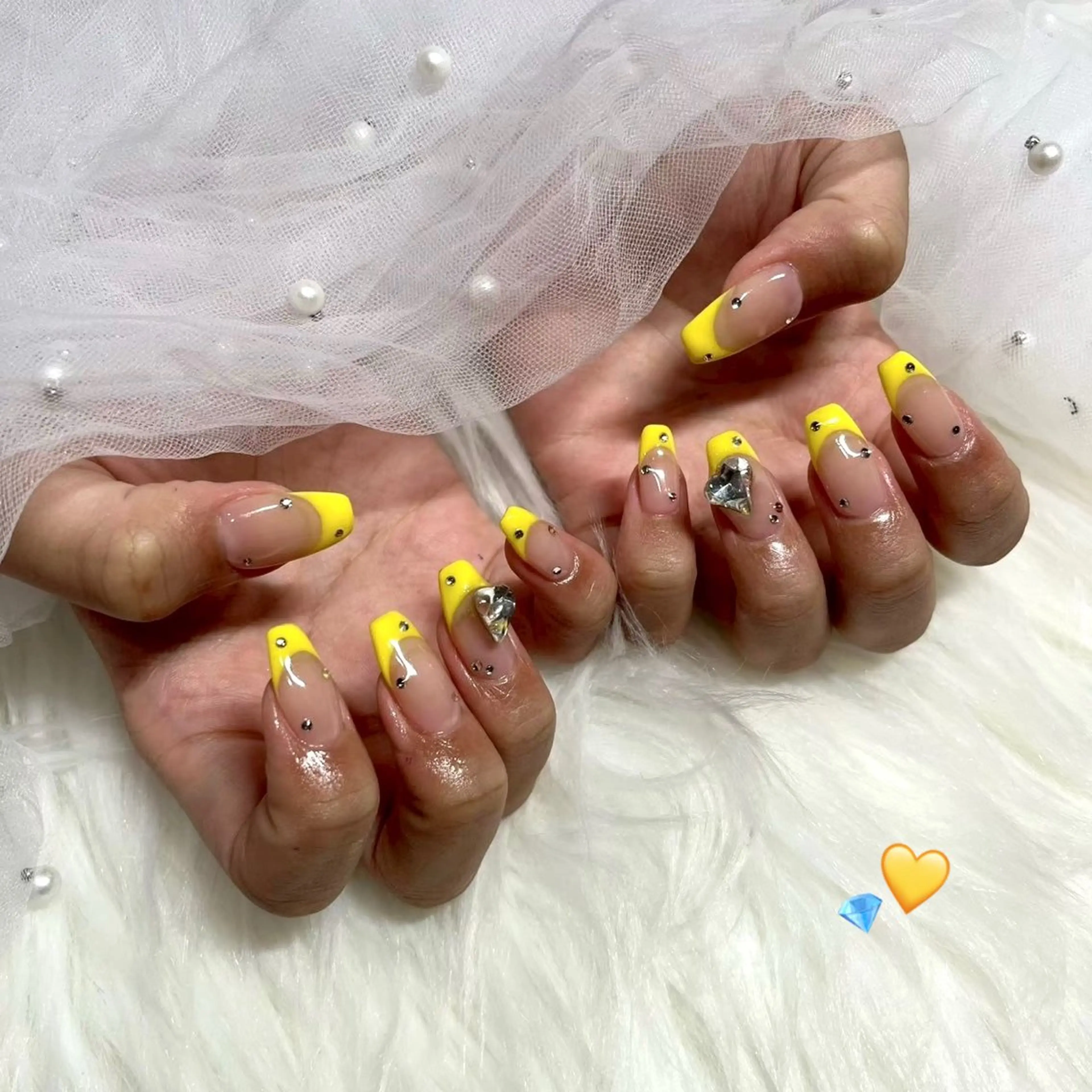 ネイル ハンドネイル uni. Harukaのネイルデザイン