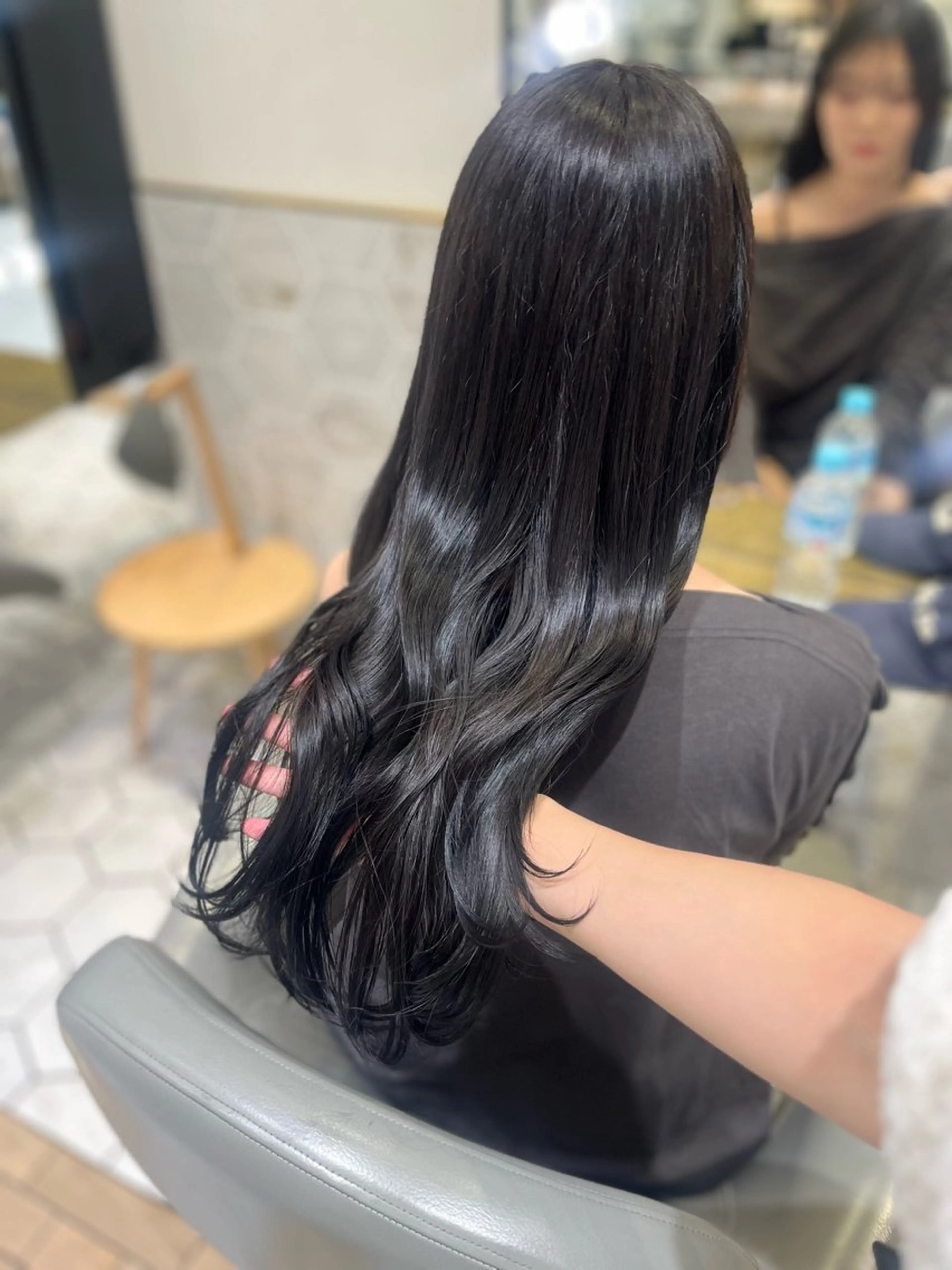 ロング カラー ブラウンカラー 透明感カラー ダークブラウン ヘアカラー 栄/透明感ツヤカラー /Kahoのヘアスタイル