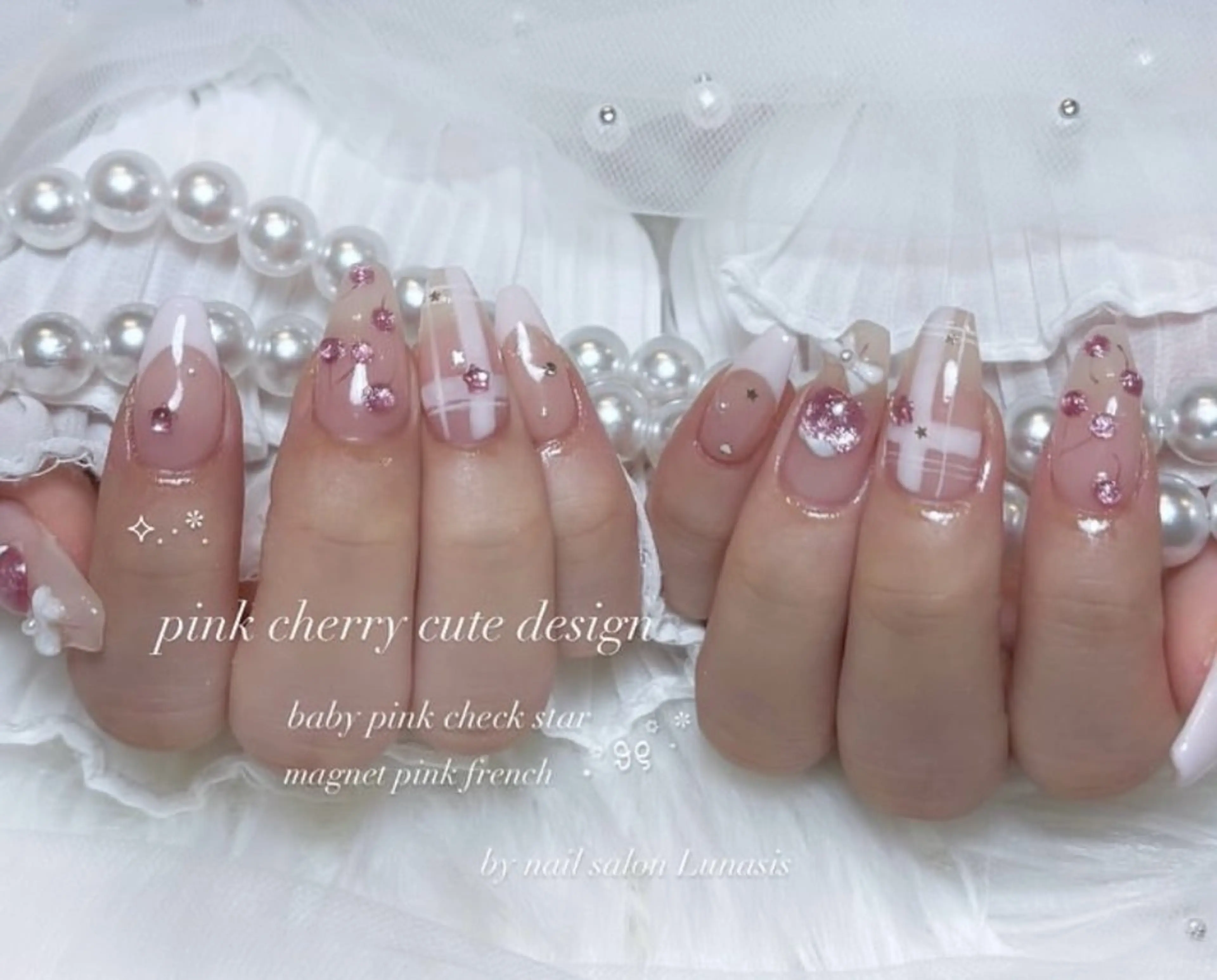 ネイル ハンドネイル Lunasis/ Kiraraのネイルデザイン