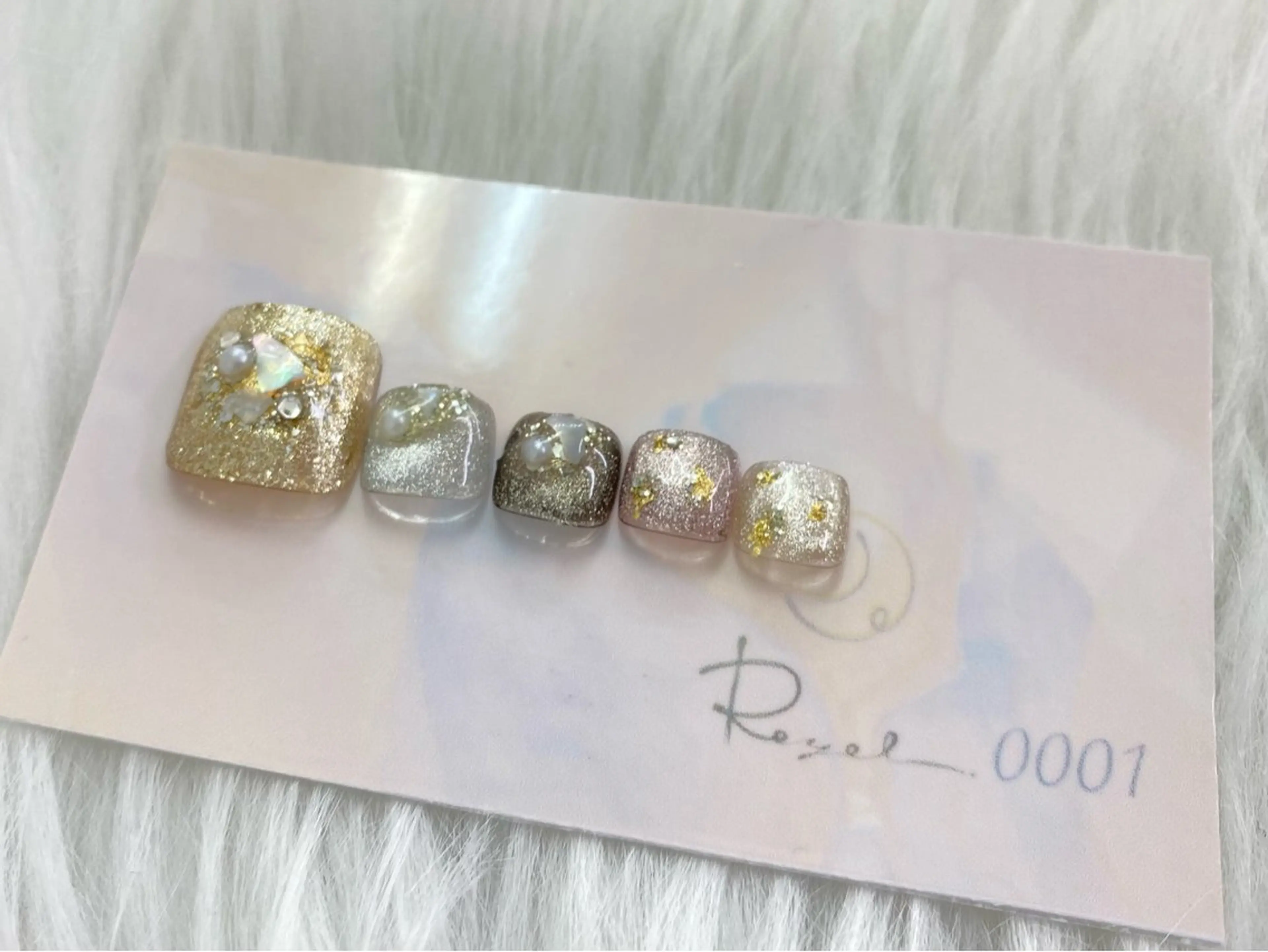 ネイル フットネイル reyel Aのネイルデザイン