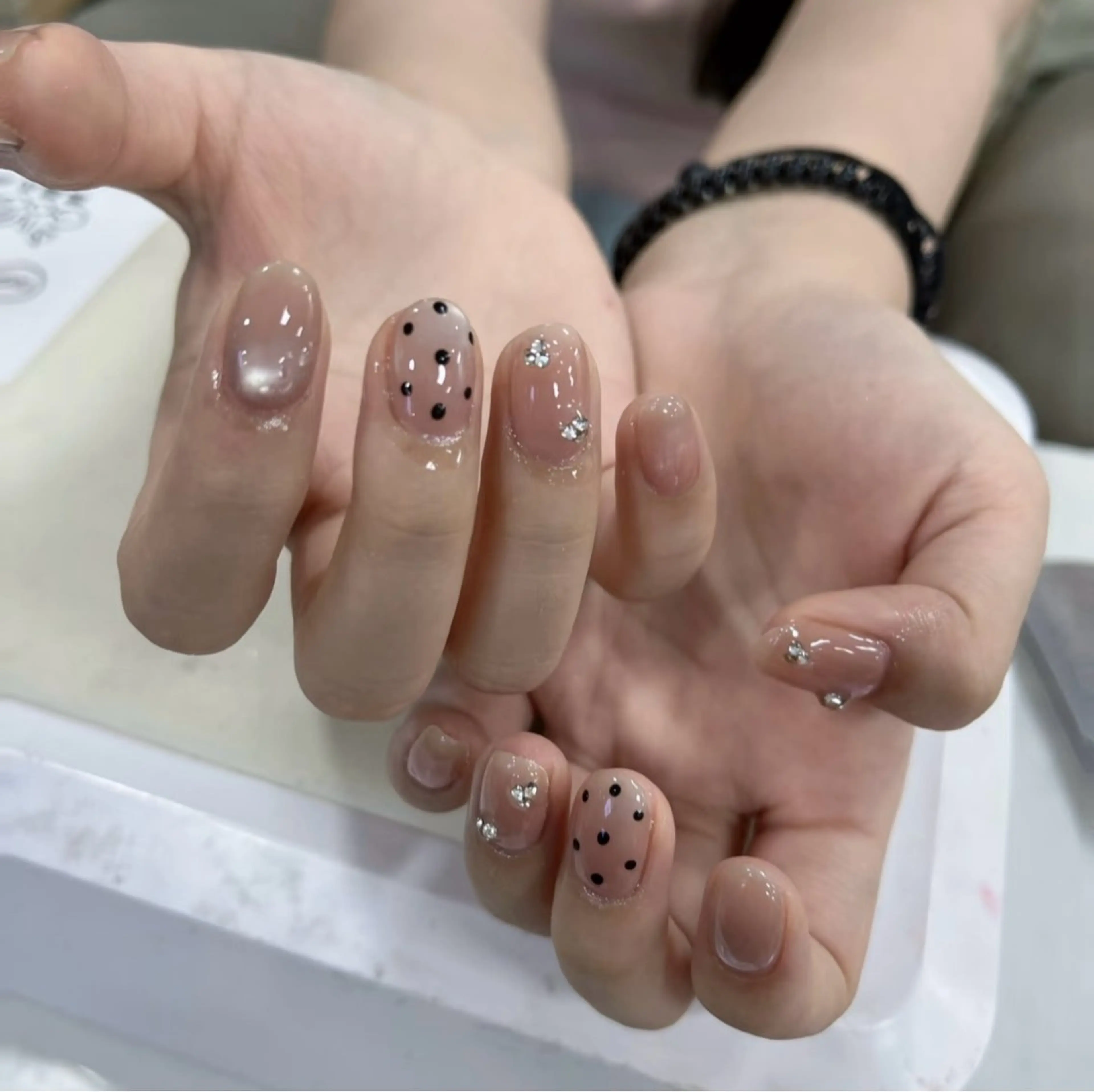 ネイル yurinailsalon所属・萌 モエのネイルデザイン