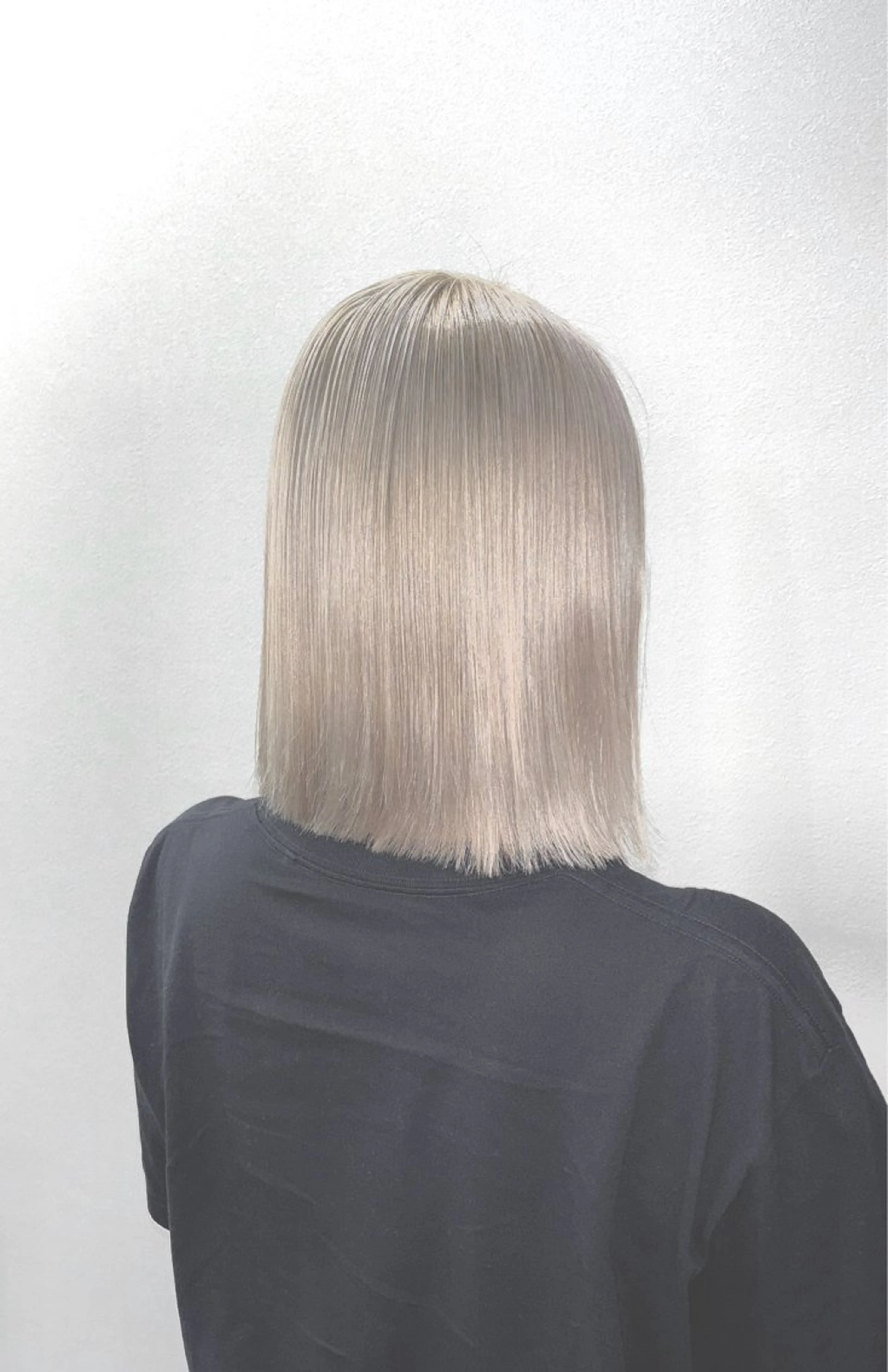 【透明感ブリーチ×オンカラー】赤みゼロの柔らかい髪色に／ケアブリーチ変更OK◎の写真