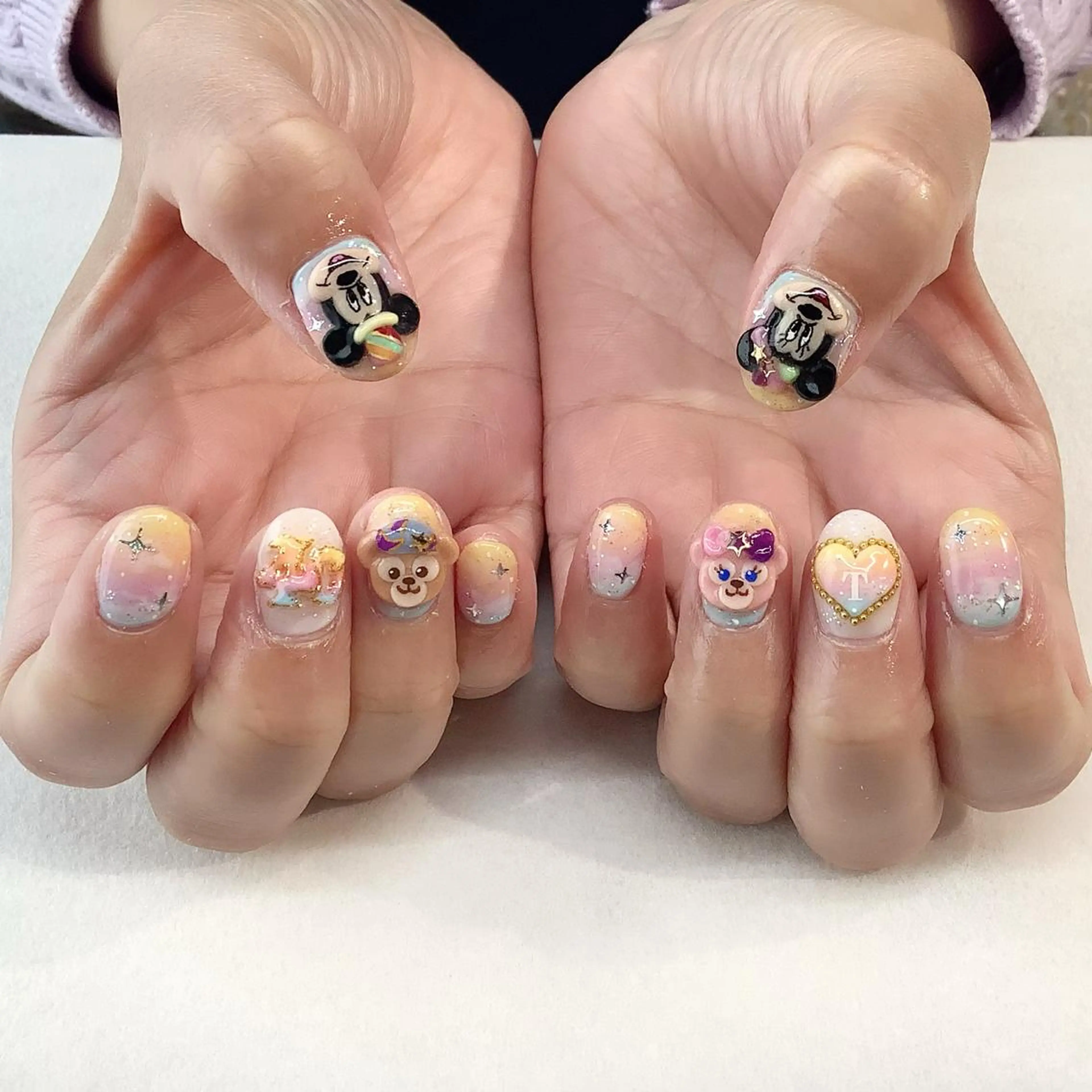 ネイル ハンドネイル 💎🐰 saki. m 🐰💎のネイルデザイン