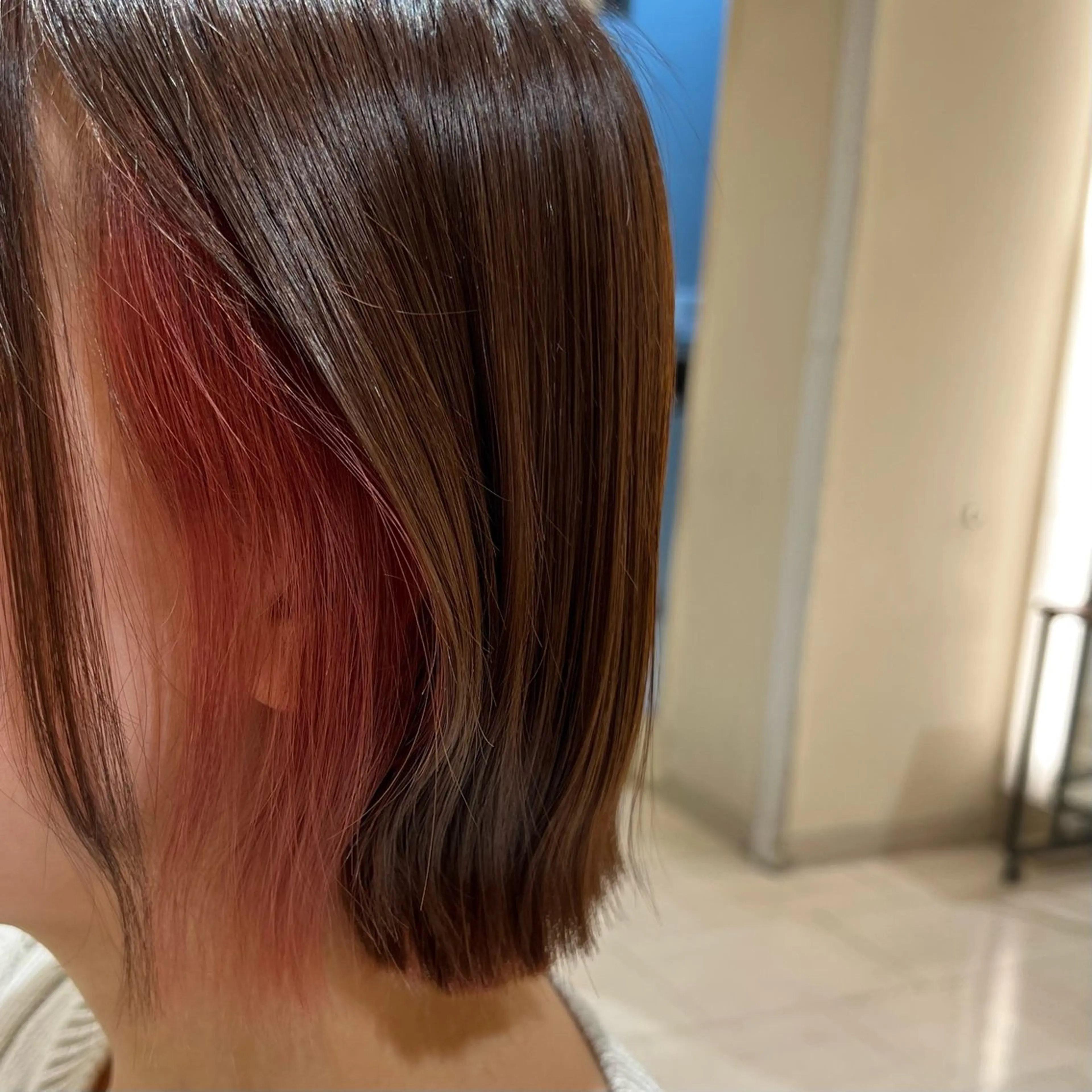 カラー 久永 菫のヘアスタイル