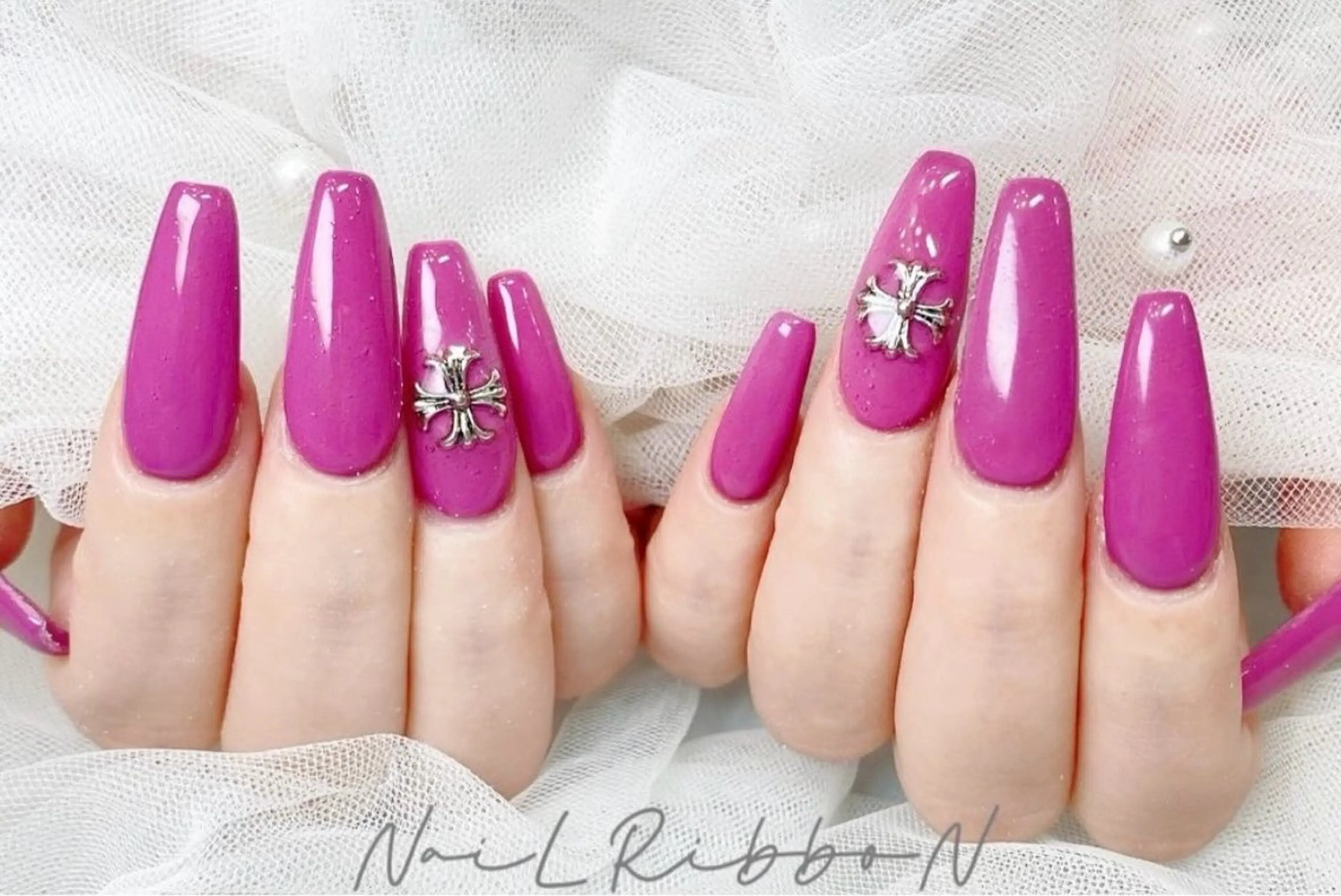 ネイル ネイルリボン 笠井のネイルデザイン