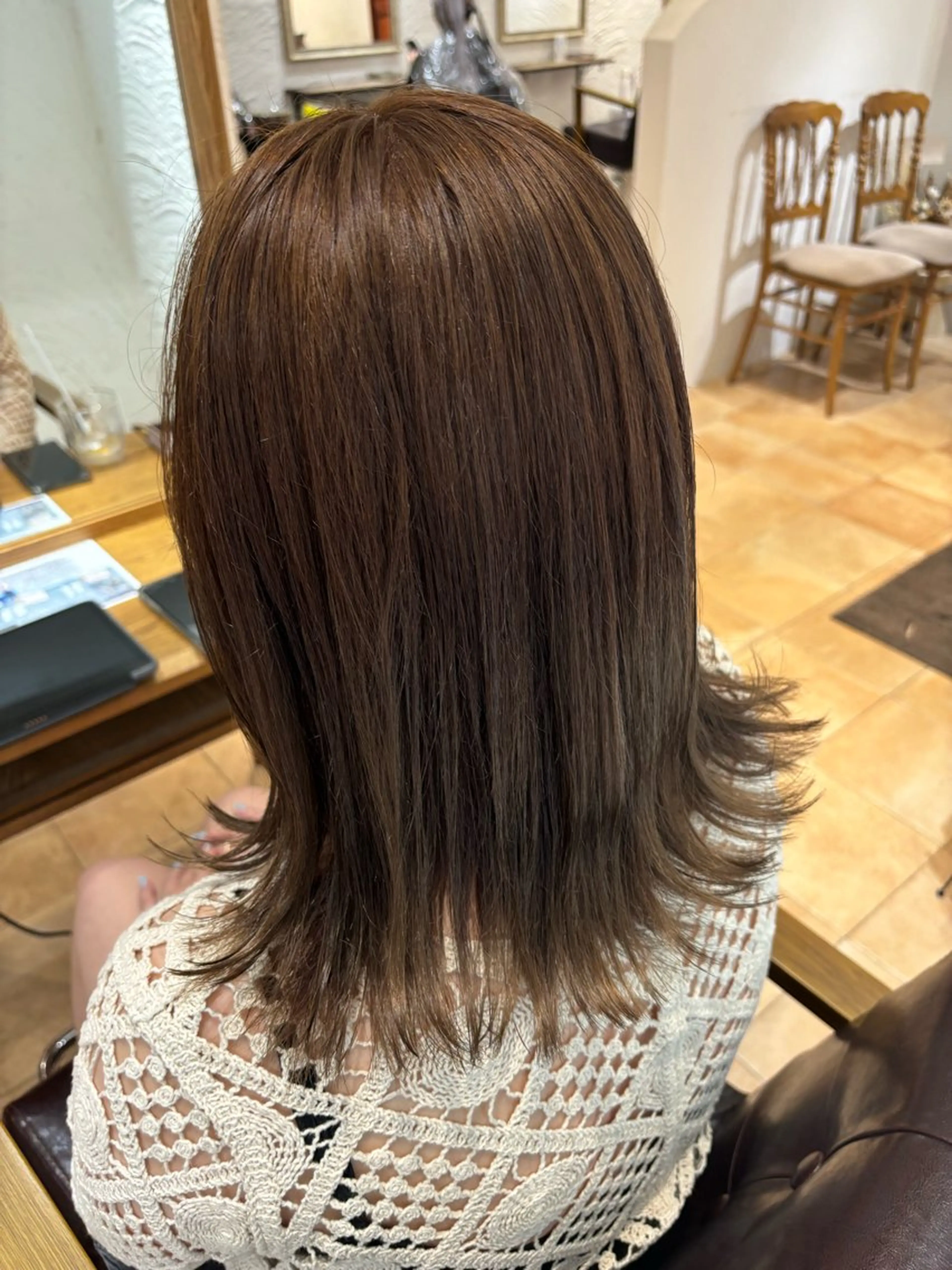 ミディアム カラー ベージュカラー ブリーチ ダブルカラー ミルクティーベージュ ブリーチなしカラー ヘアカラー トリートメント 🌈透明感カラー🌈 🌟吉田祐介🌟のヘアスタイル