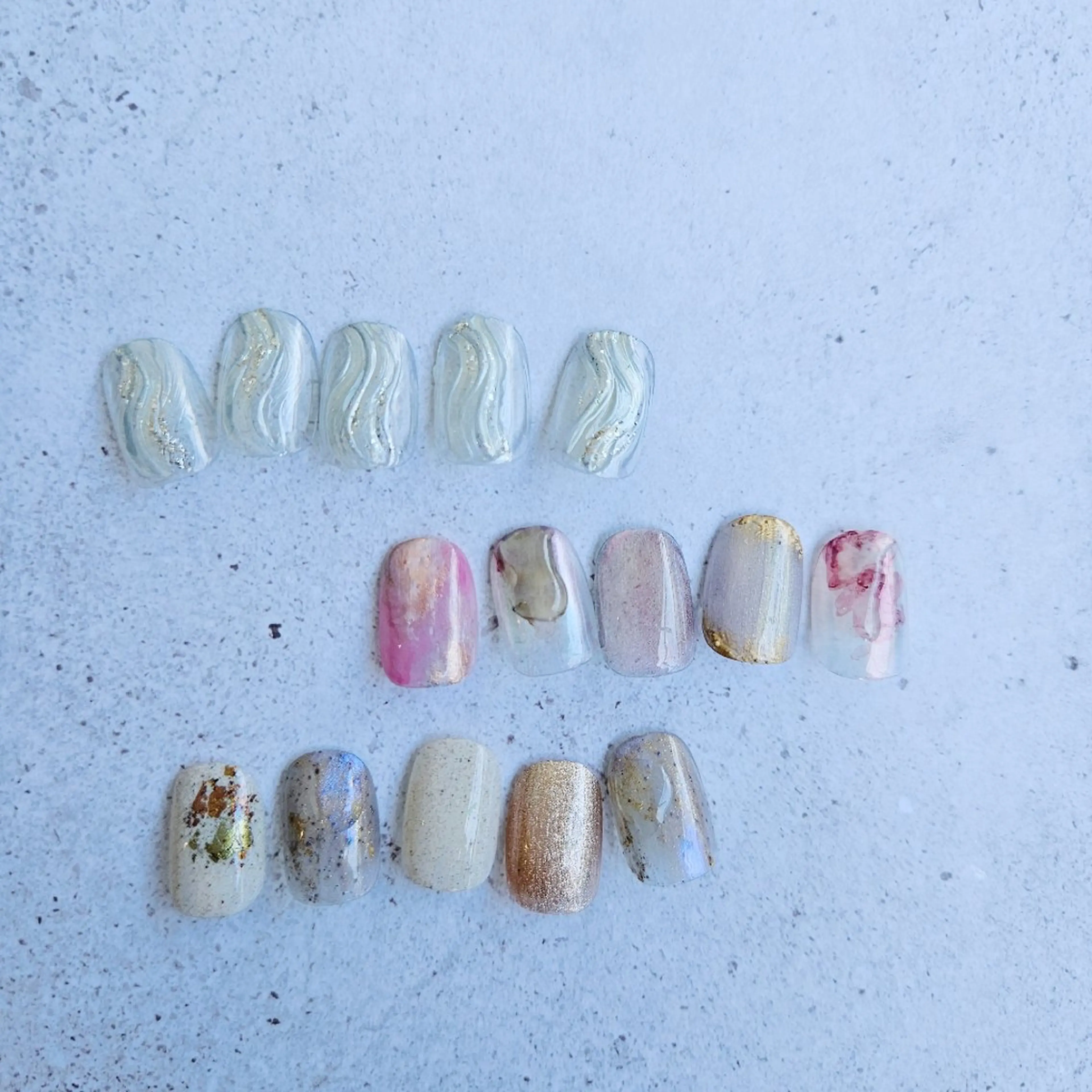 ネイル ジェルネイル マグネットネイル 持ち込み ニュアンスネイル パラジェル ハンドネイル Nailsalon manoのネイルデザイン