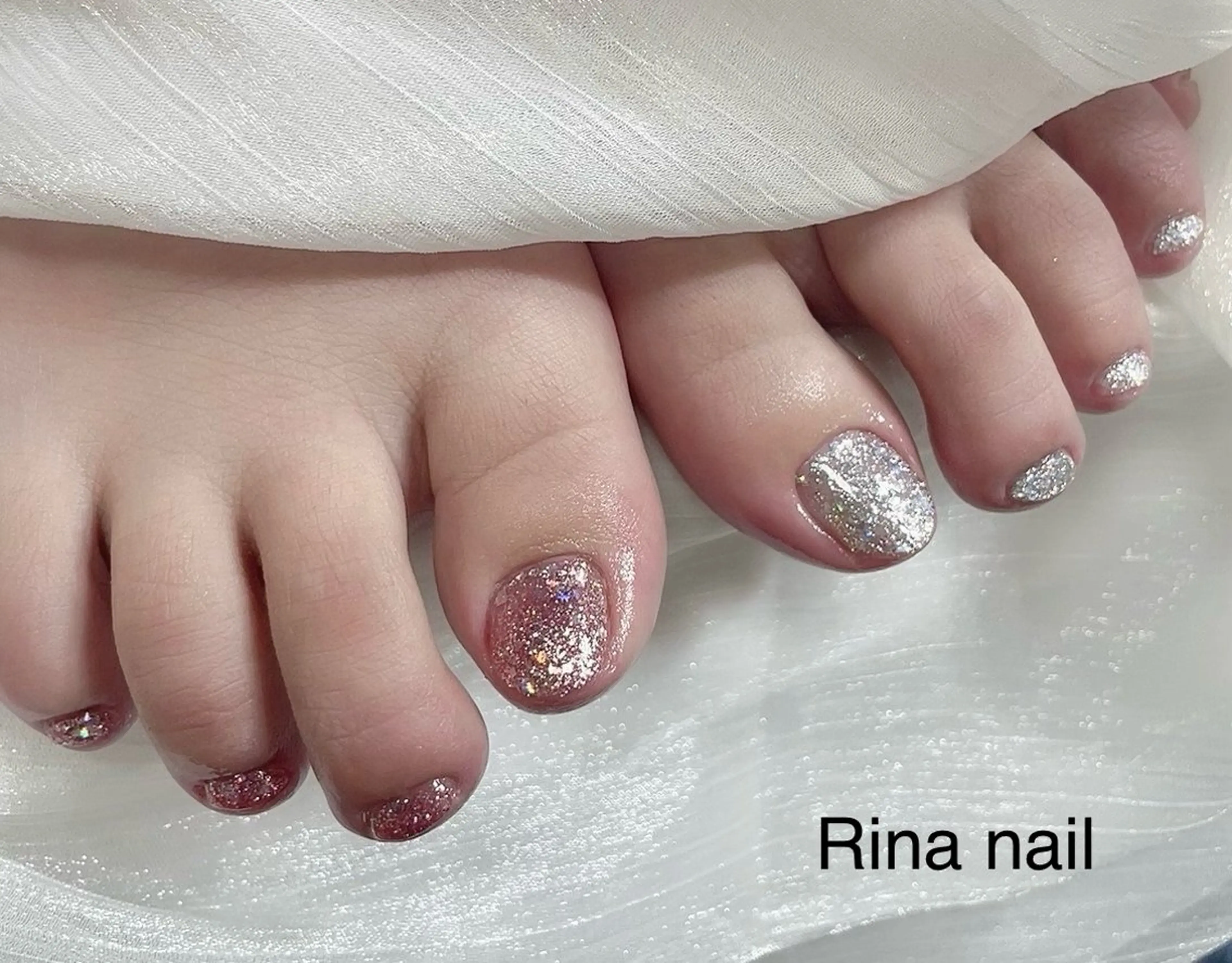 ネイル フットネイル リナネイルサロン 松戸八柱所属・リナ ネイルサロンのネイルデザイン