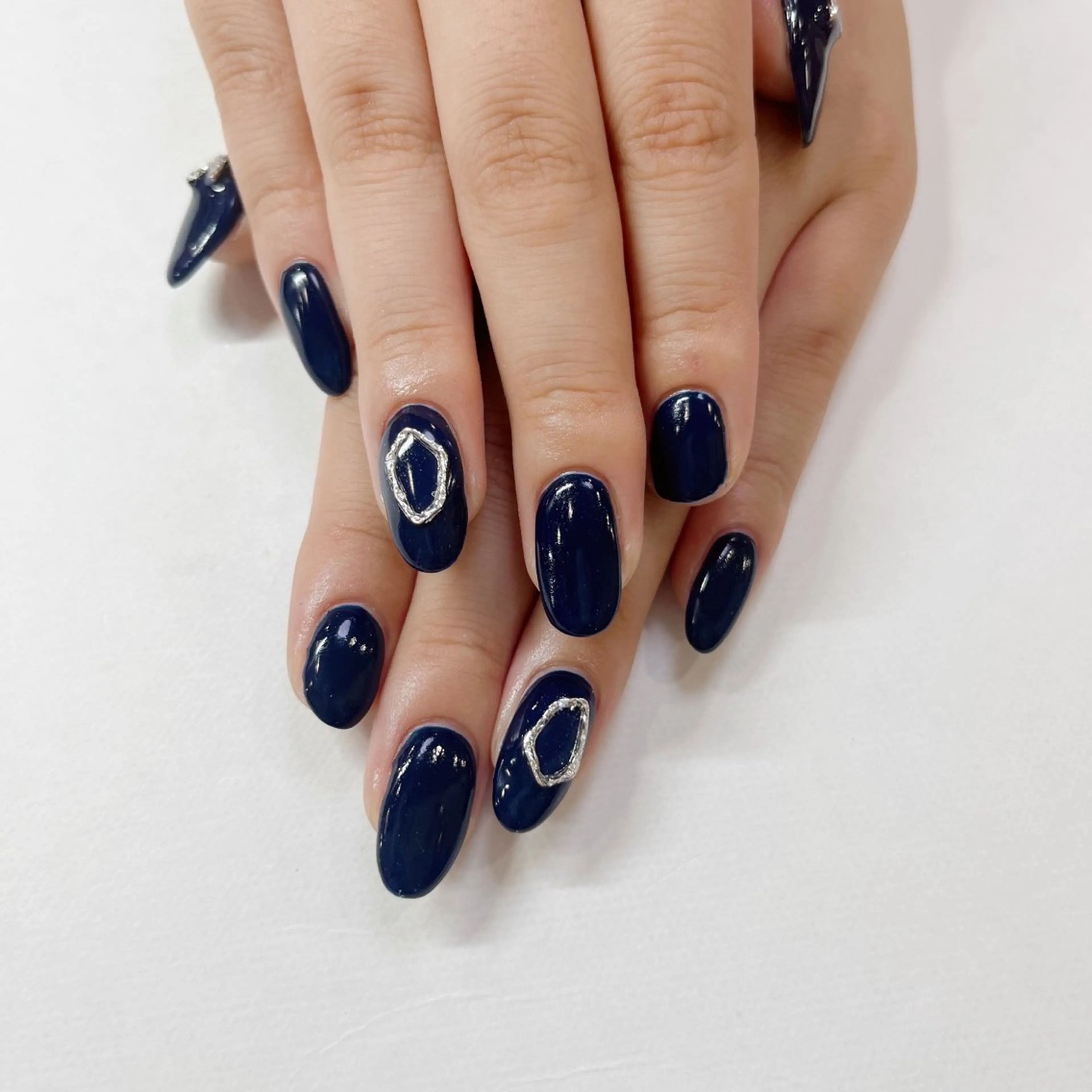 ネイル ハンドネイル Maya 🧊🫧‪のネイルデザイン