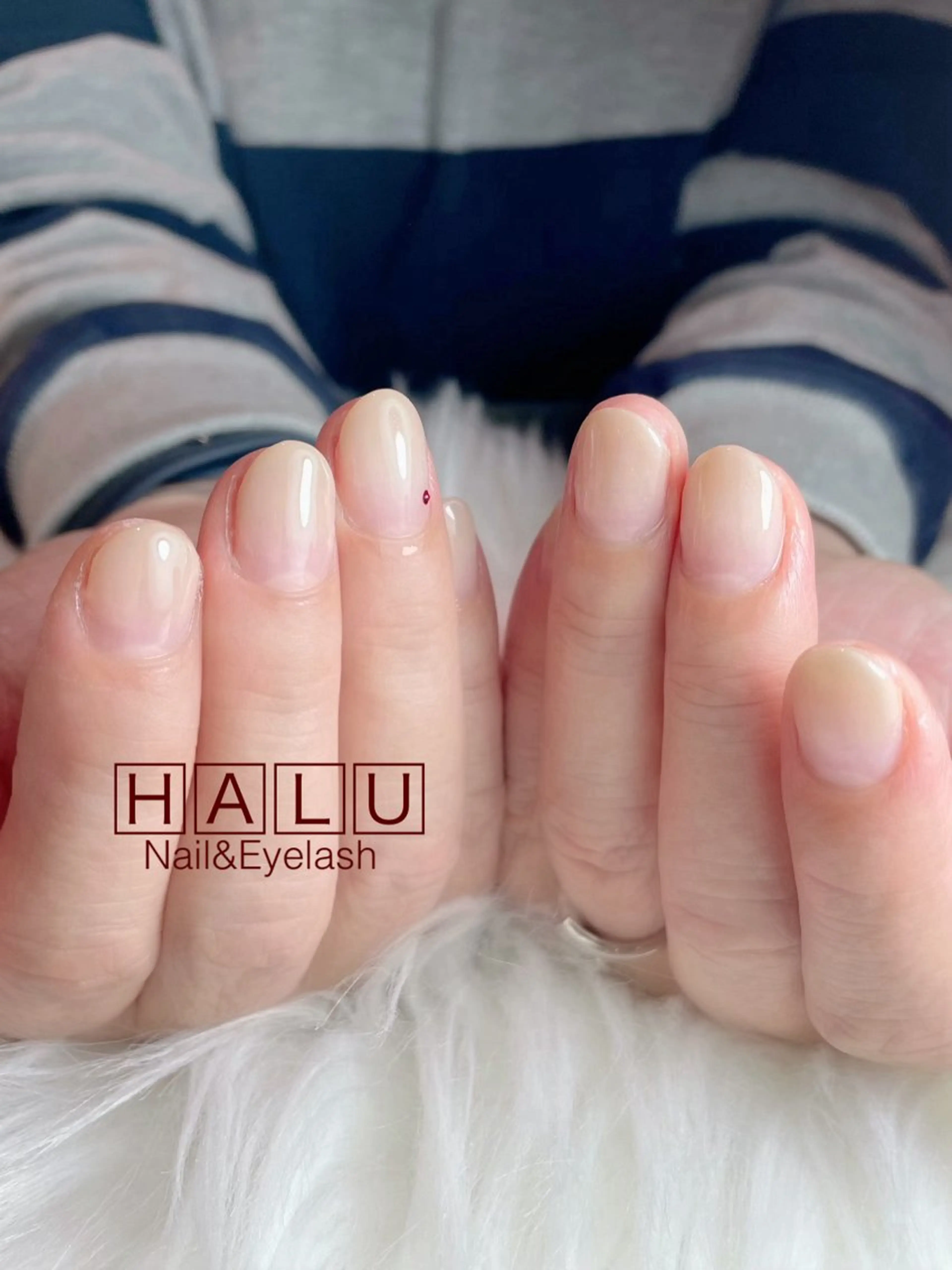 ネイル オフィスネイル HALU ハルのネイルデザイン