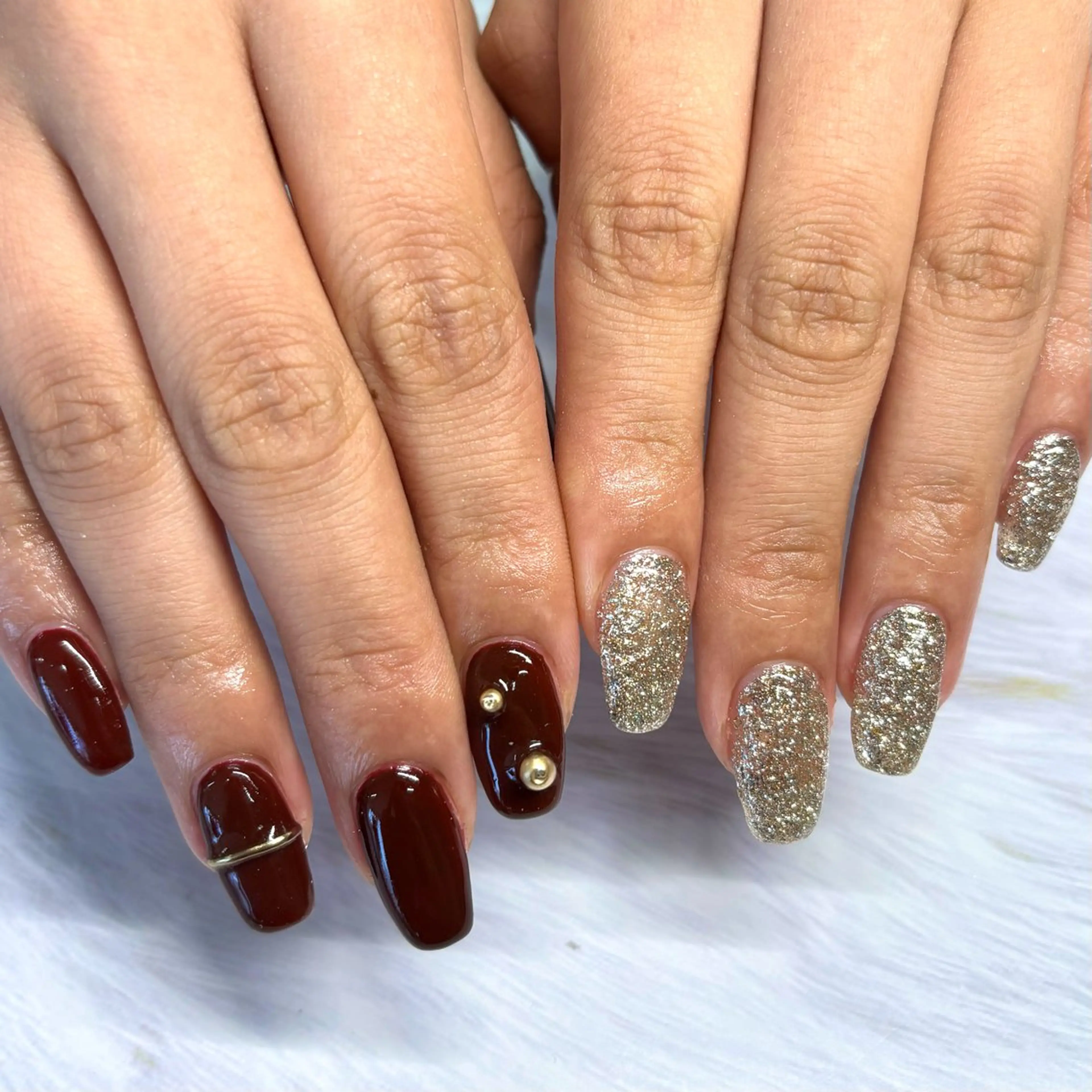 ネイル ボルドー ミラーネイル 上村 奈那のネイルデザイン