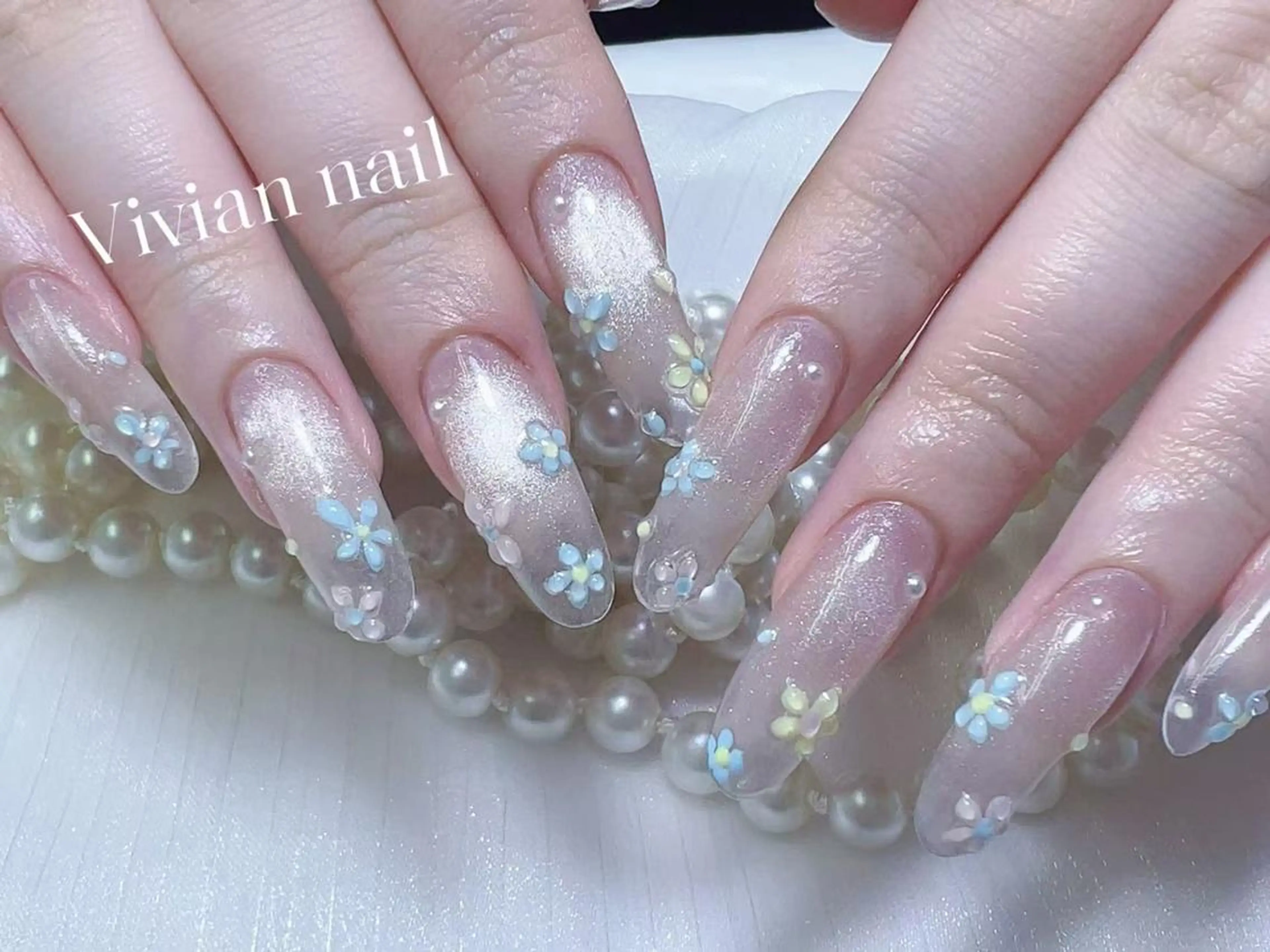 ネイル VIVIAN リサのネイルデザイン