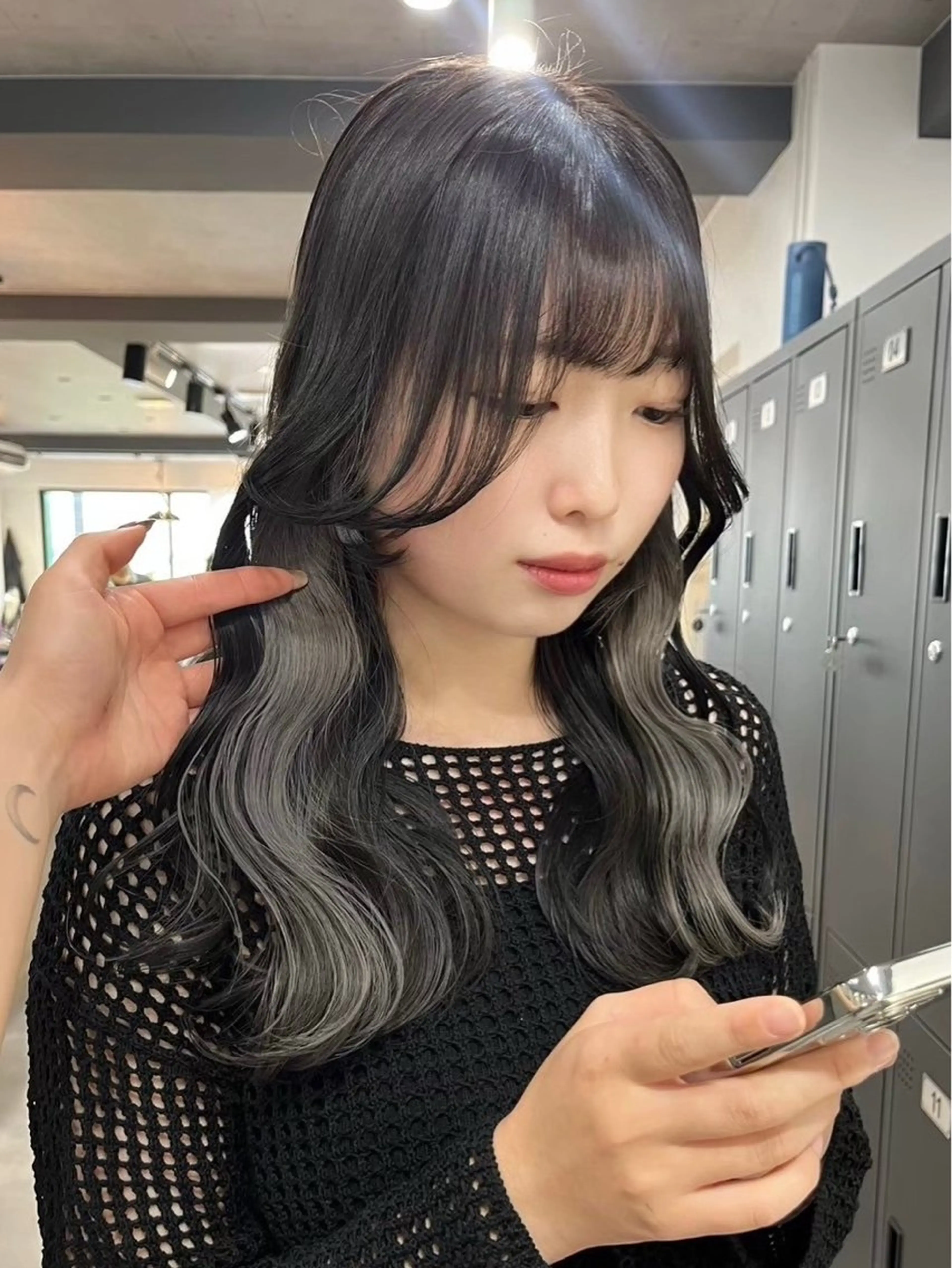 セミロング カット ヘアカラー 本田 愛実 (ホンダアミ)のヘアスタイル