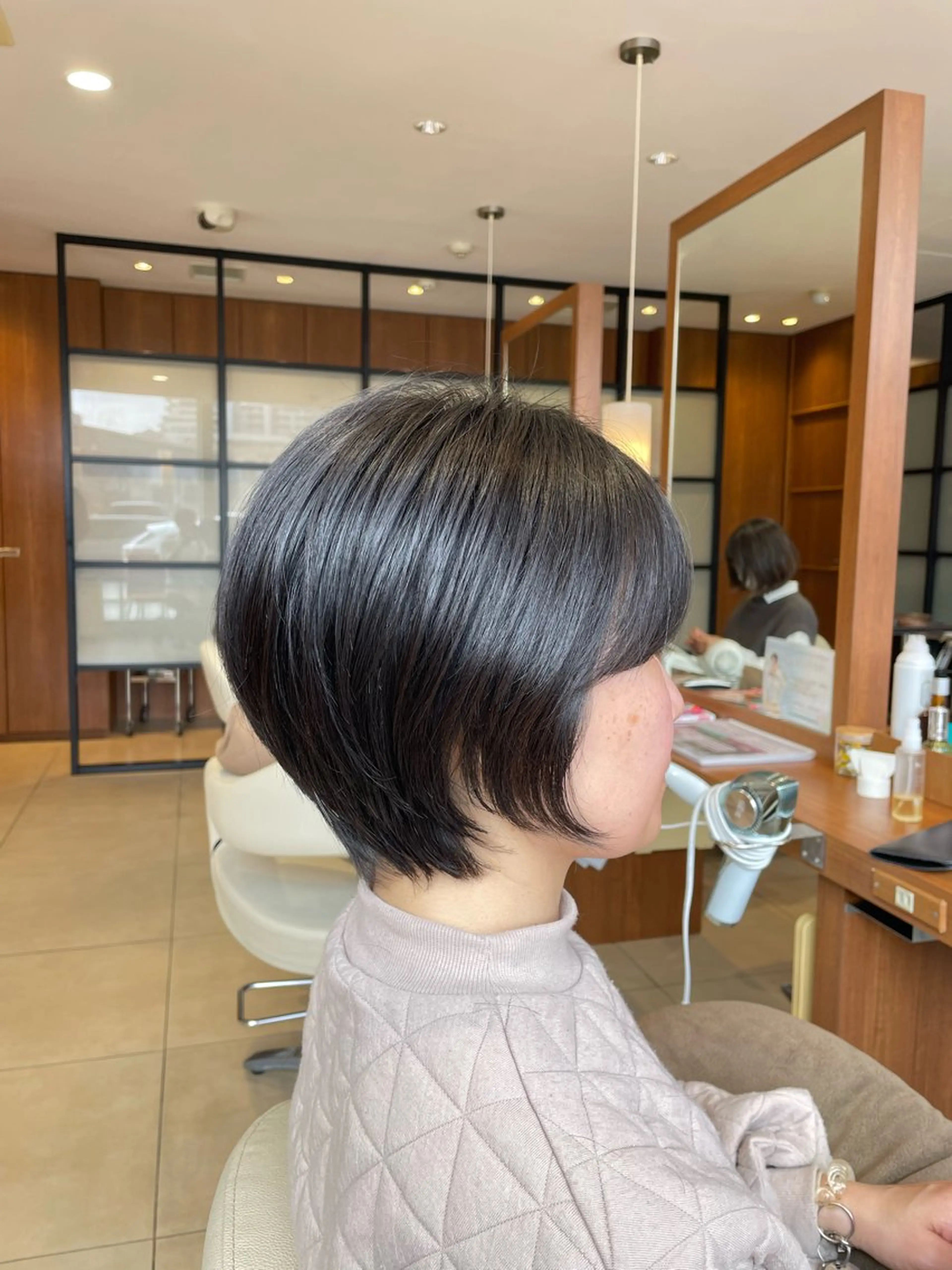 ショート 根本 龍也のヘアスタイル