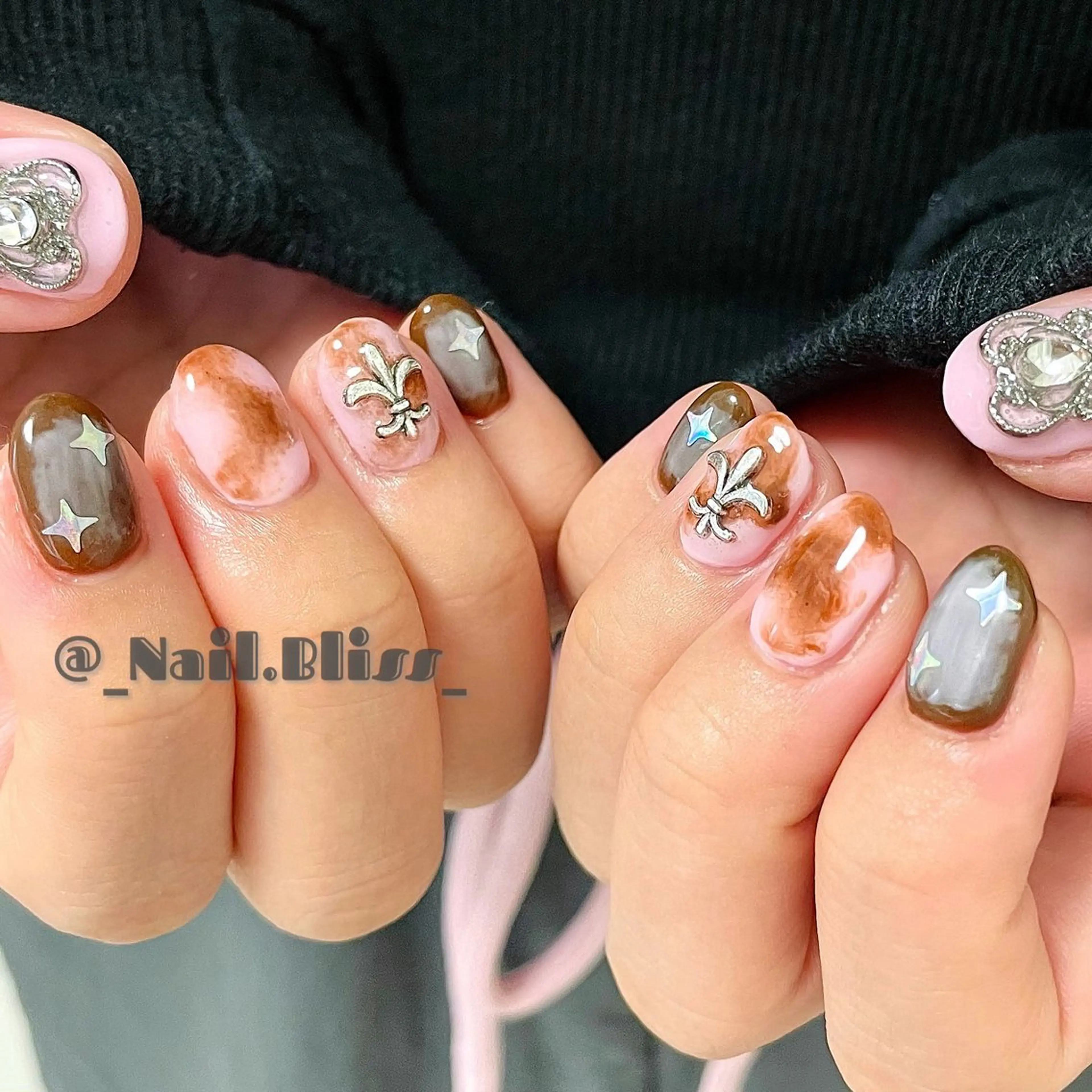 ネイル ブラウン ハート 持ち込み ピンク ハンドネイル NAIL BLISSのネイルデザイン
