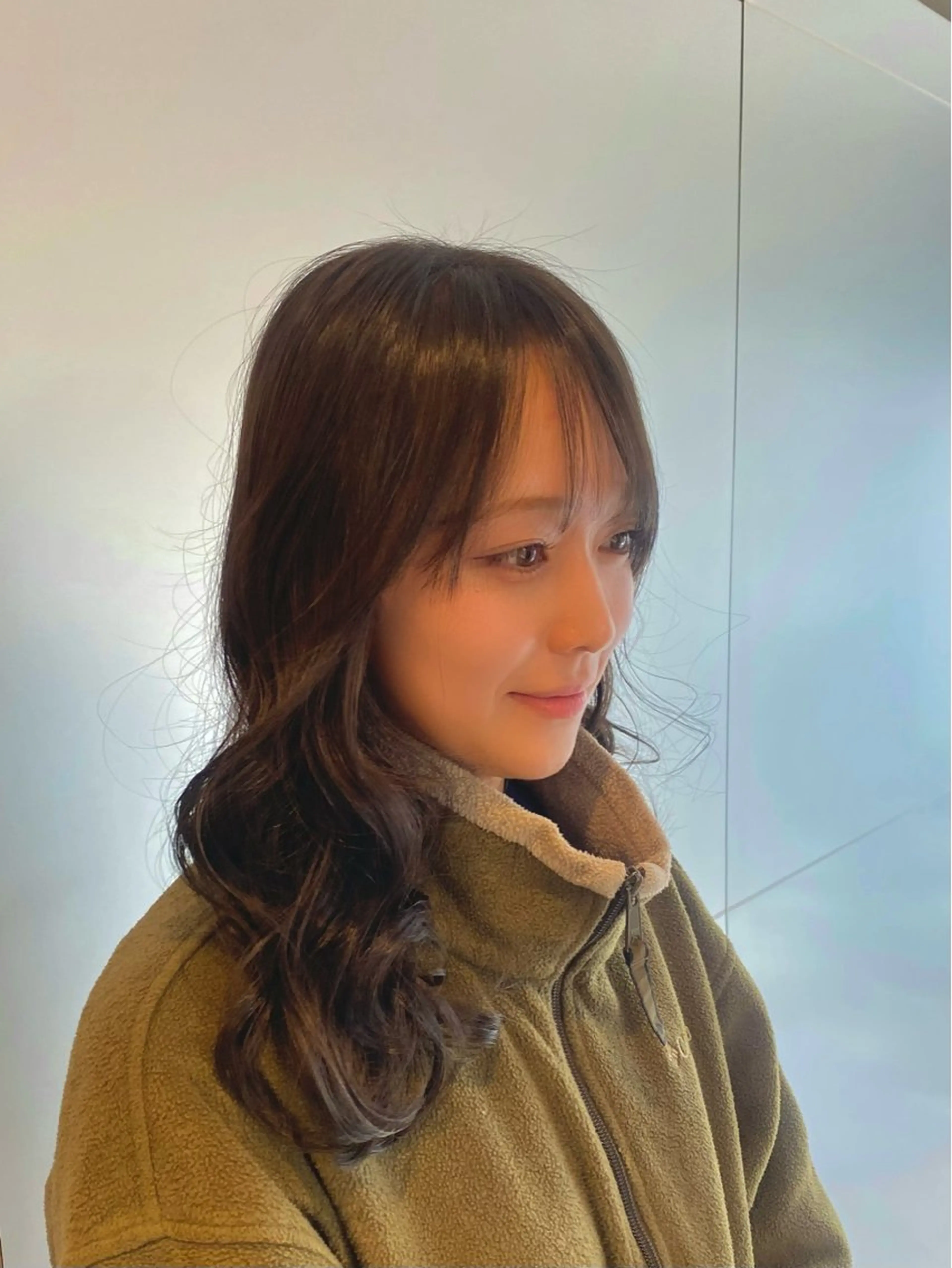 セミロング アッシュ アッシュグレー 🕊️小顔カット 暖色系🍒/偉楓のヘアスタイル