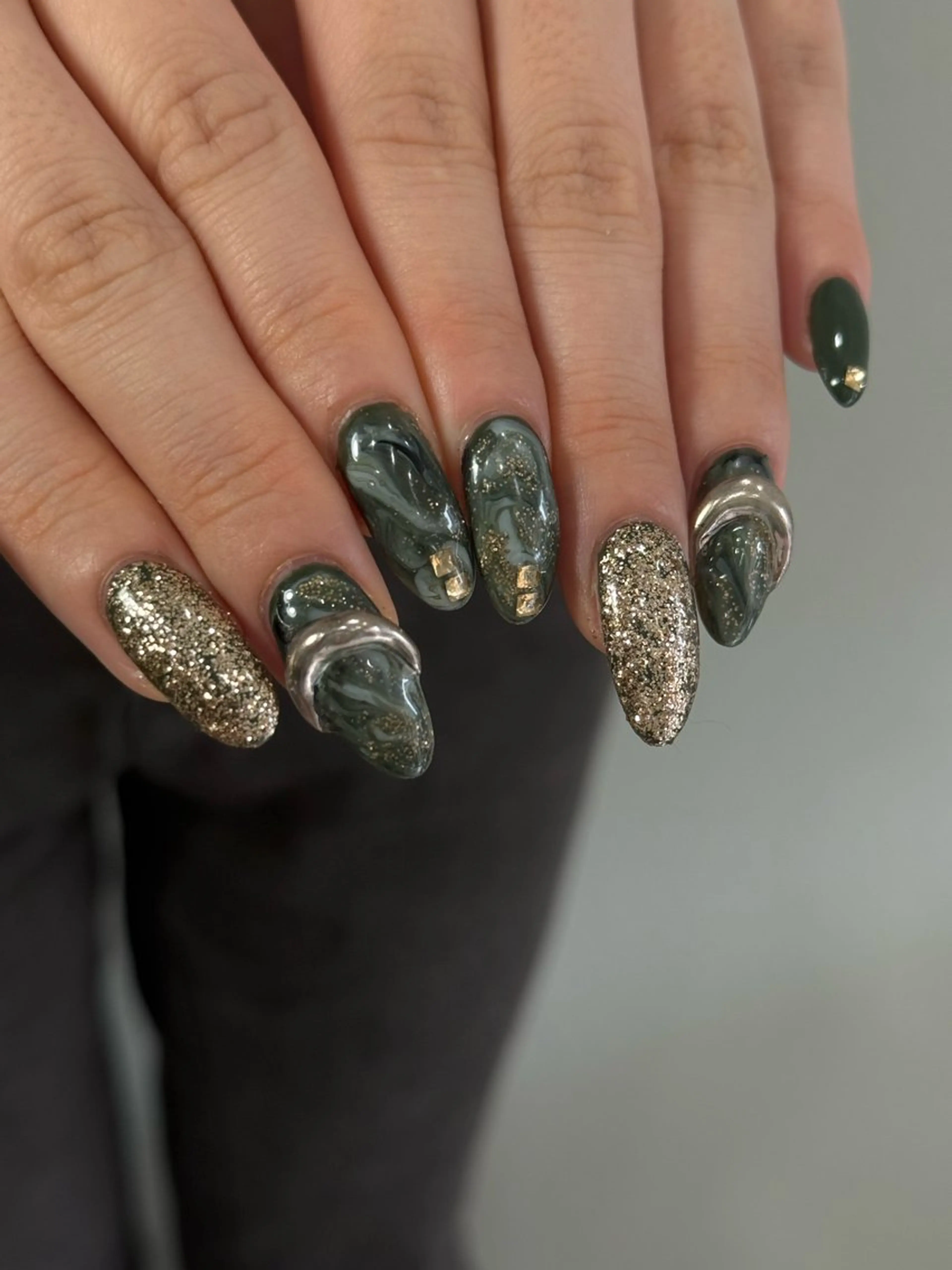 ネイル neouv所属・NEOUV_ mikuのネイルデザイン