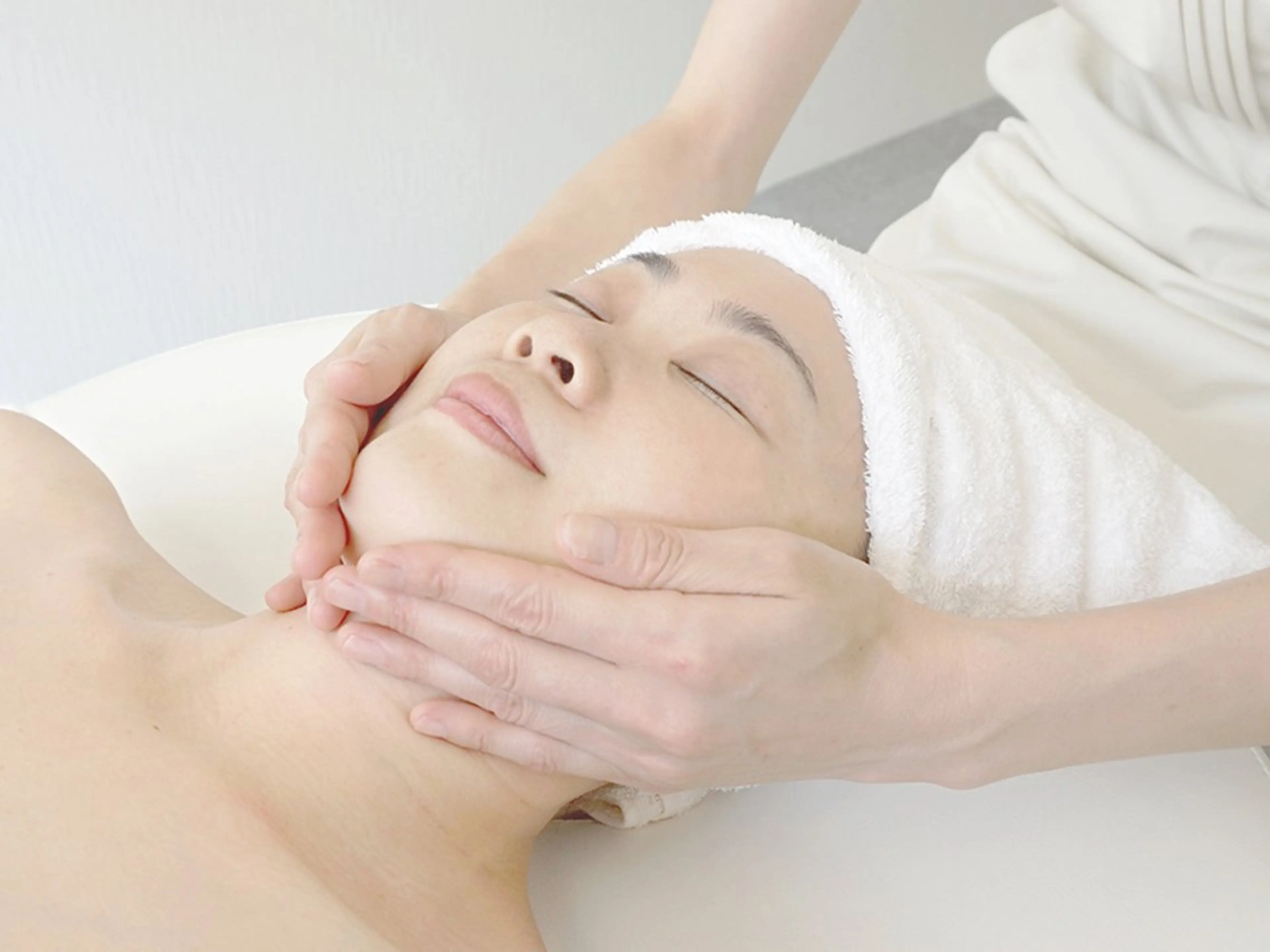 ★人気No.1★フェイシャル リンパマッサージ(60分)の写真