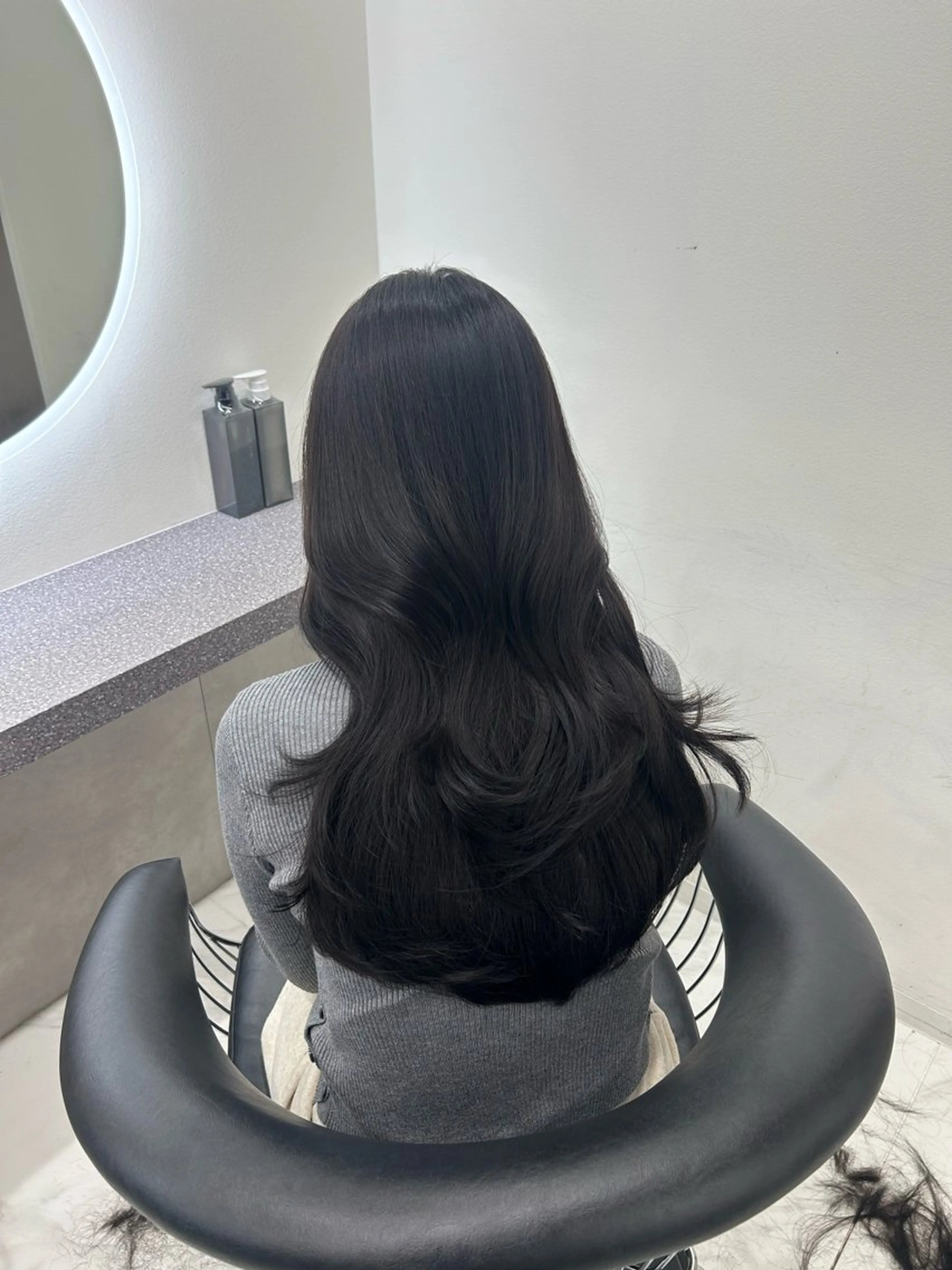 ロング レイヤーカット 田中沙樹/韓国ヘア/ 束感まつげ/梅田のマツエク・マツパデザイン