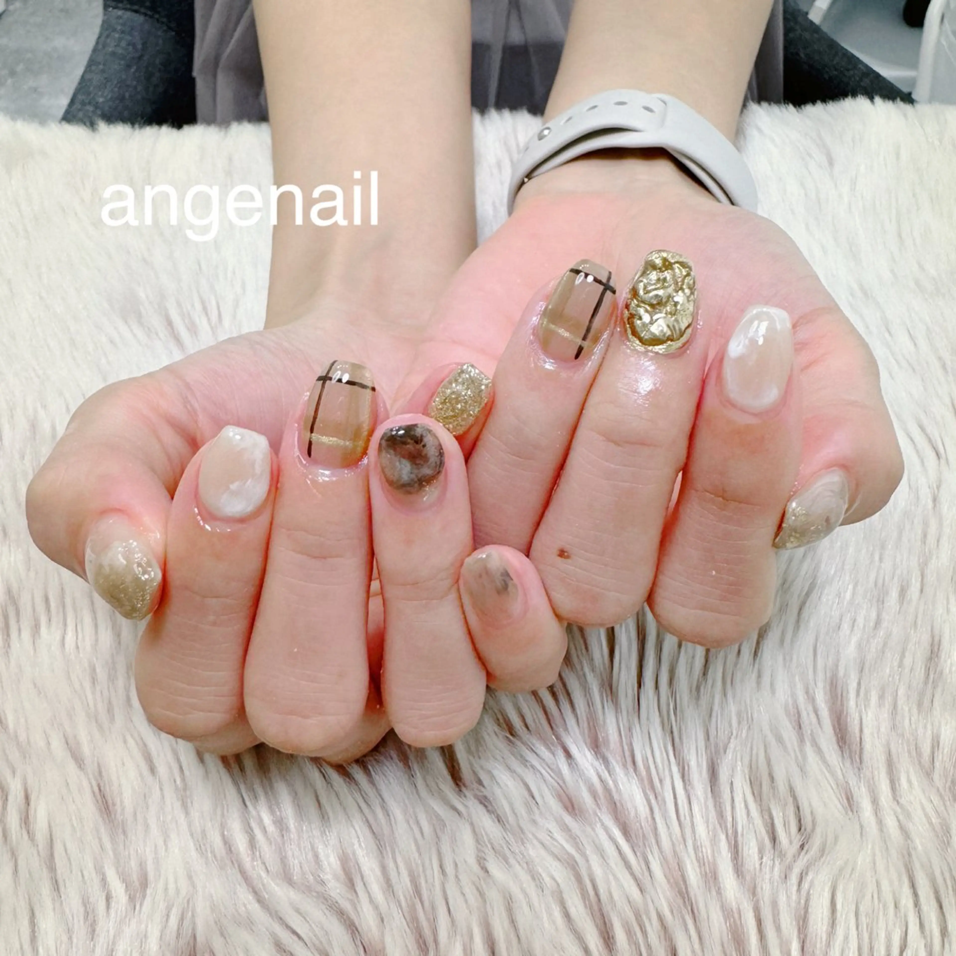 ネイル ハンドネイル オーナーネイリスト MAKIのネイルデザイン