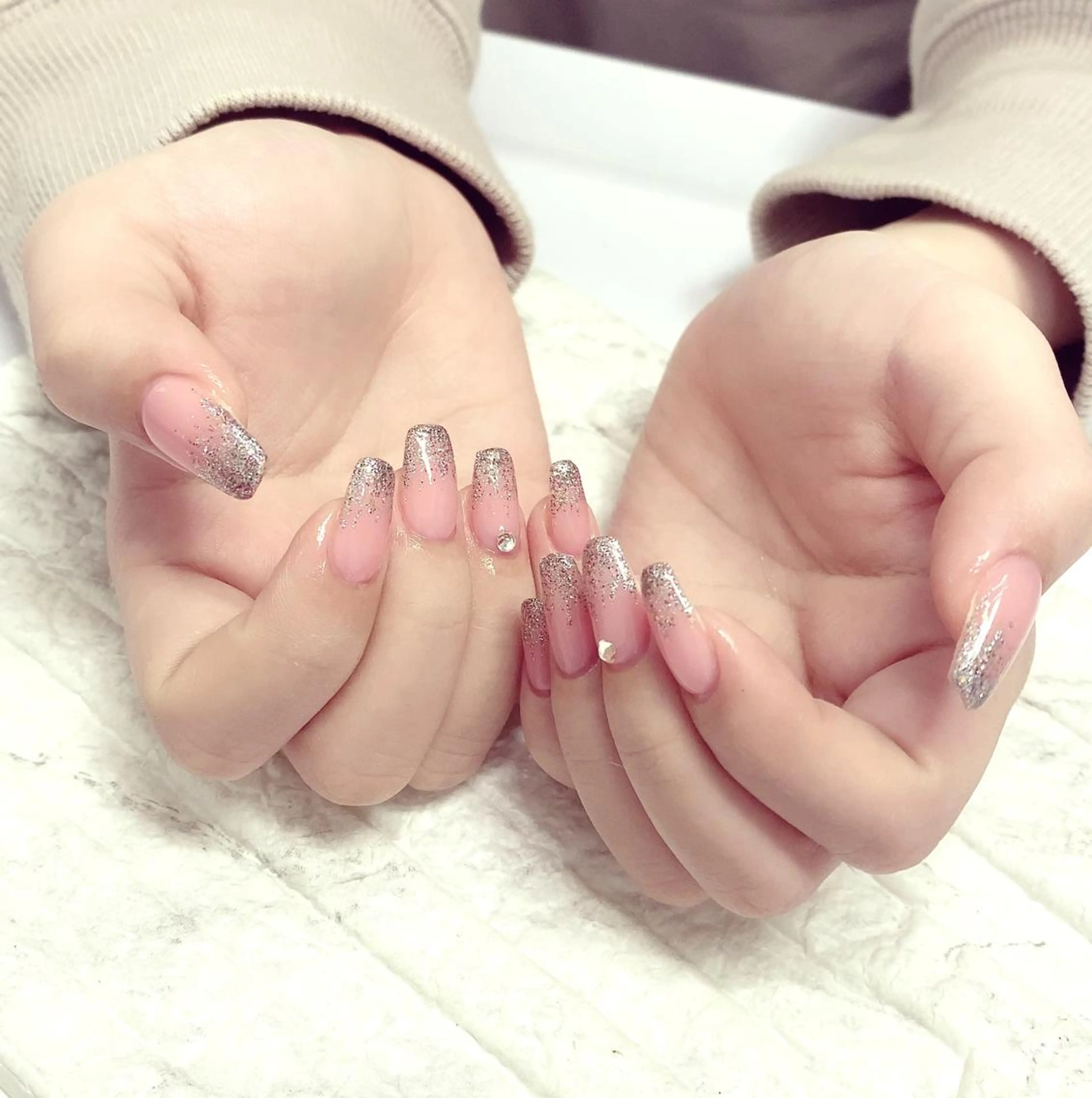 ネイル フラッシュネイル グラデーション yochi nailのネイルデザイン