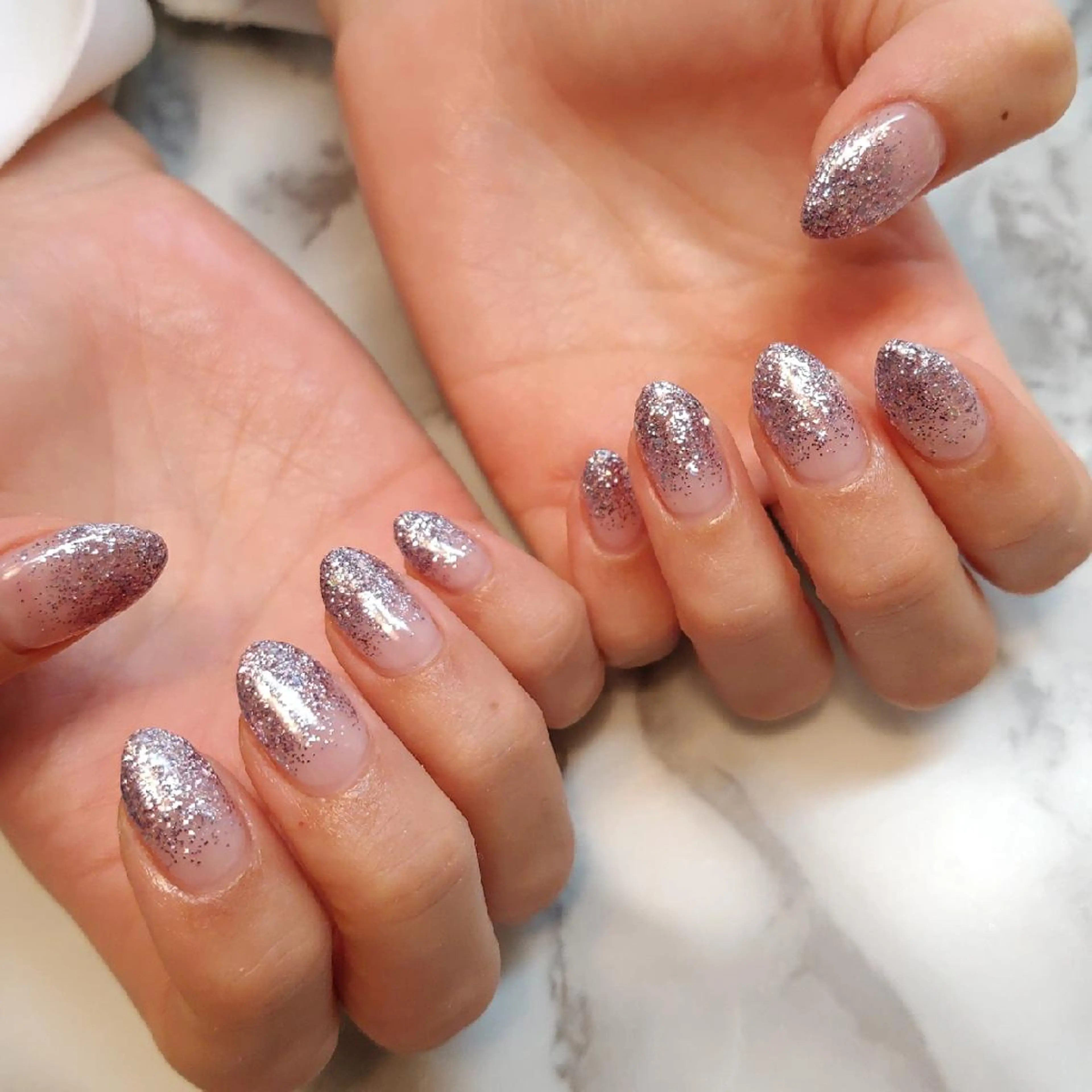 ネイル ラメ(グリッター) ラメグラデーション ジェヌインネイル 河内のネイルデザイン