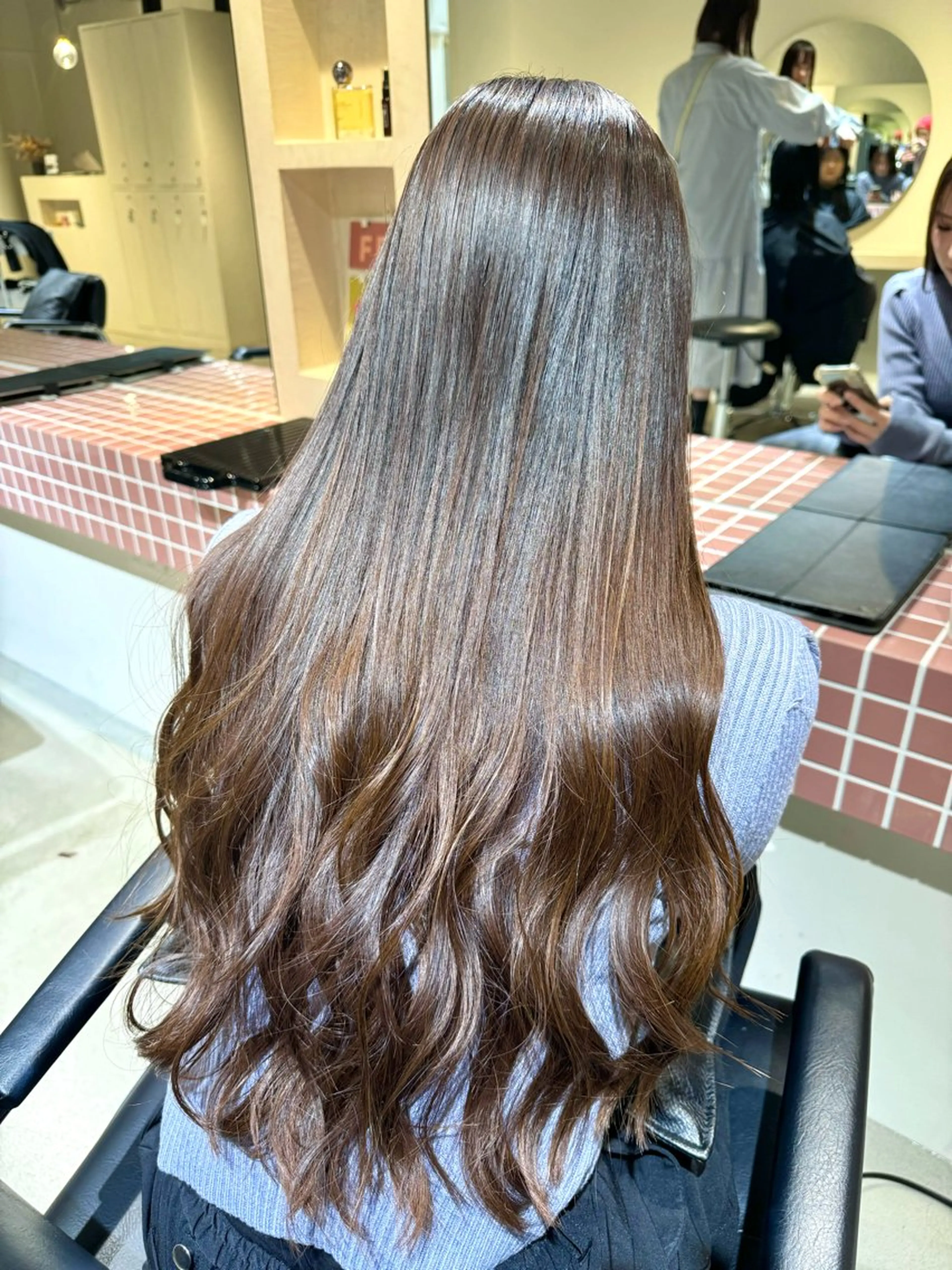 ロング アッシュ ボブ 髪質改善 レイヤーカット ロング 髪質改善スペシャリス ト長尾勇弥/梅田中津のヘアスタイル