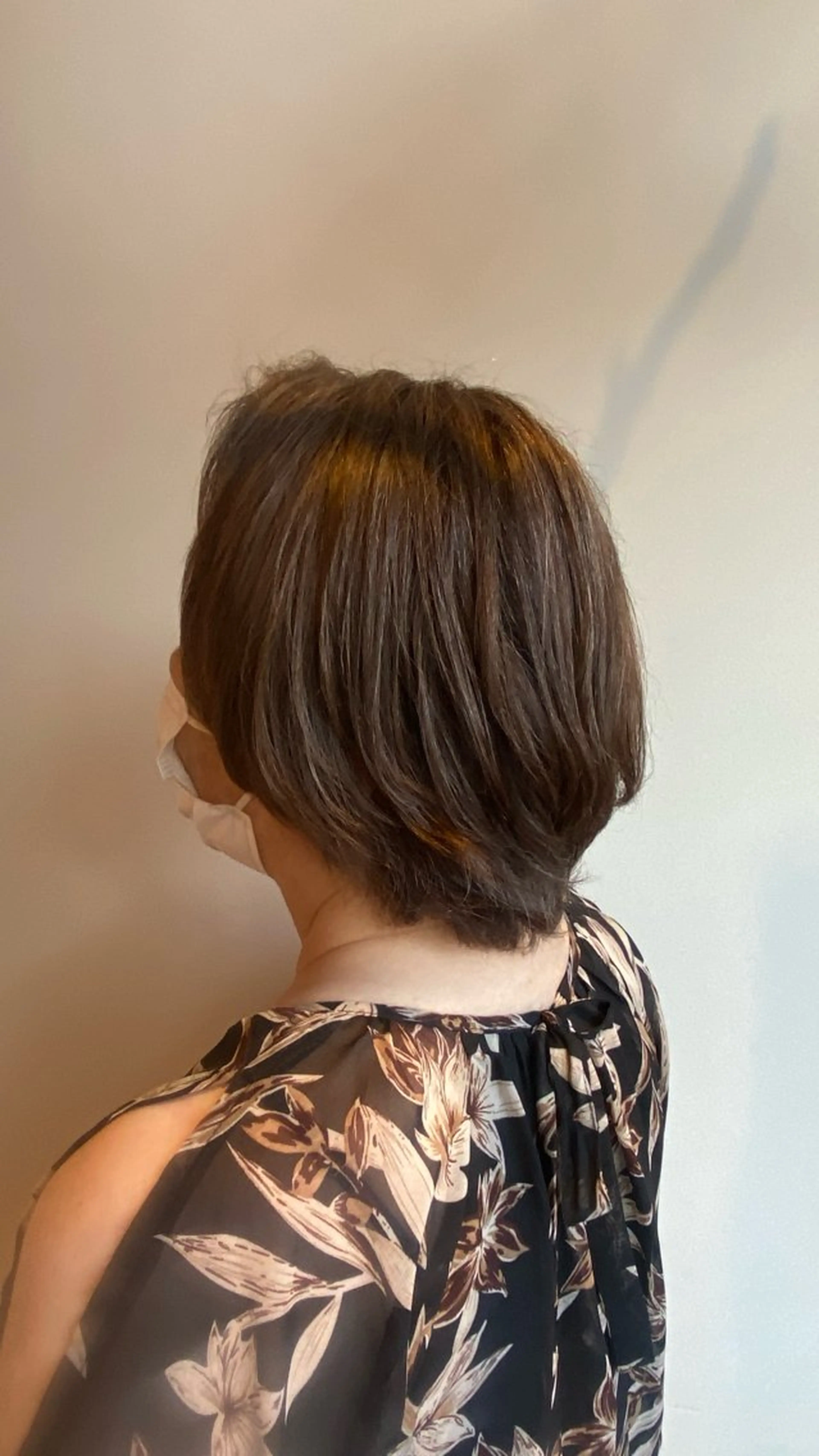 ミディアム カラー ブラウンカラー ヘアカラー 安藤 舞衣のヘアスタイル