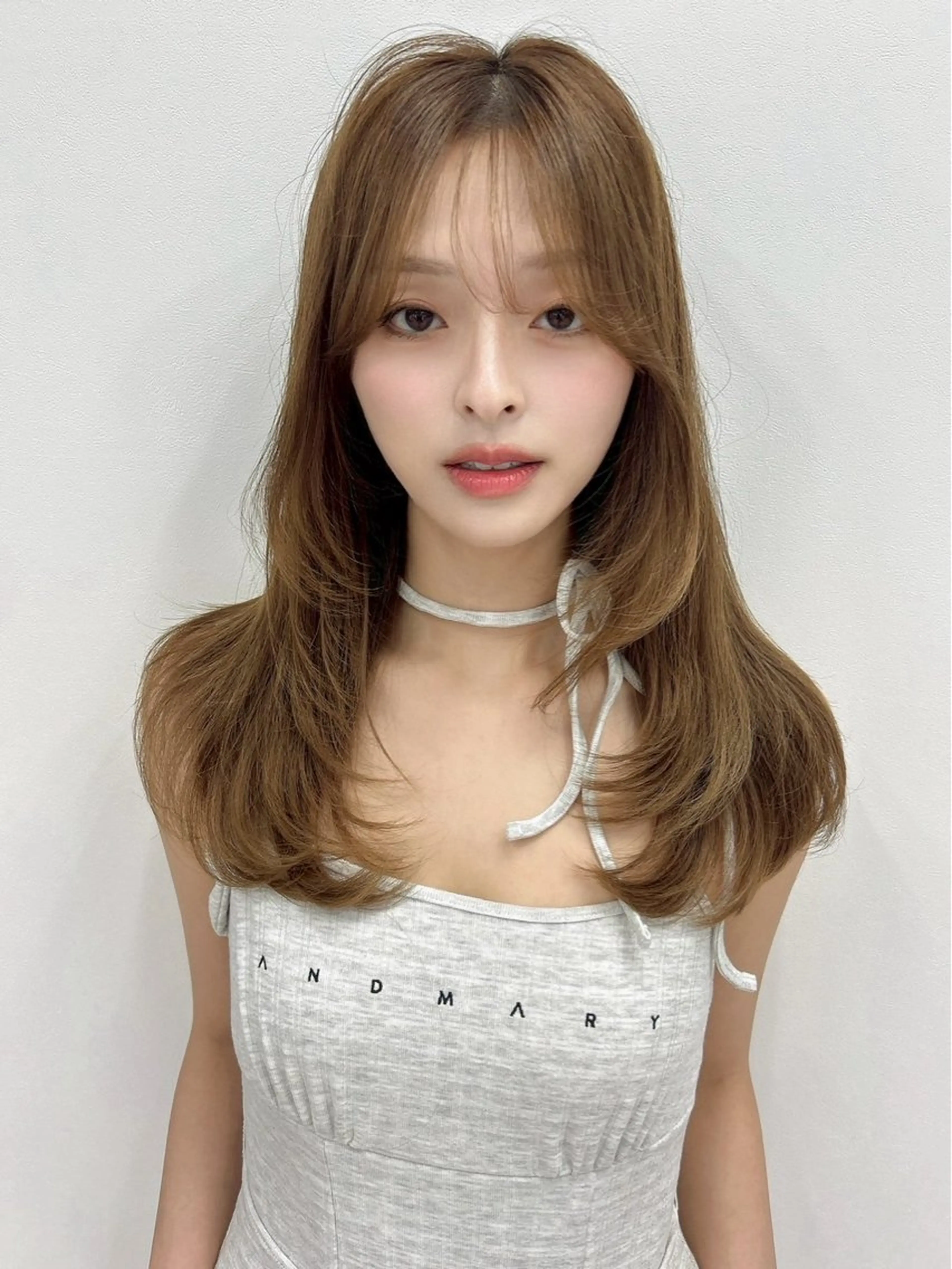 【人気No1🤍】盛れる顔周りカット＋艶ケアカラー＋2ステップ高保湿トリートメント付🎀※ロング料金無しの写真