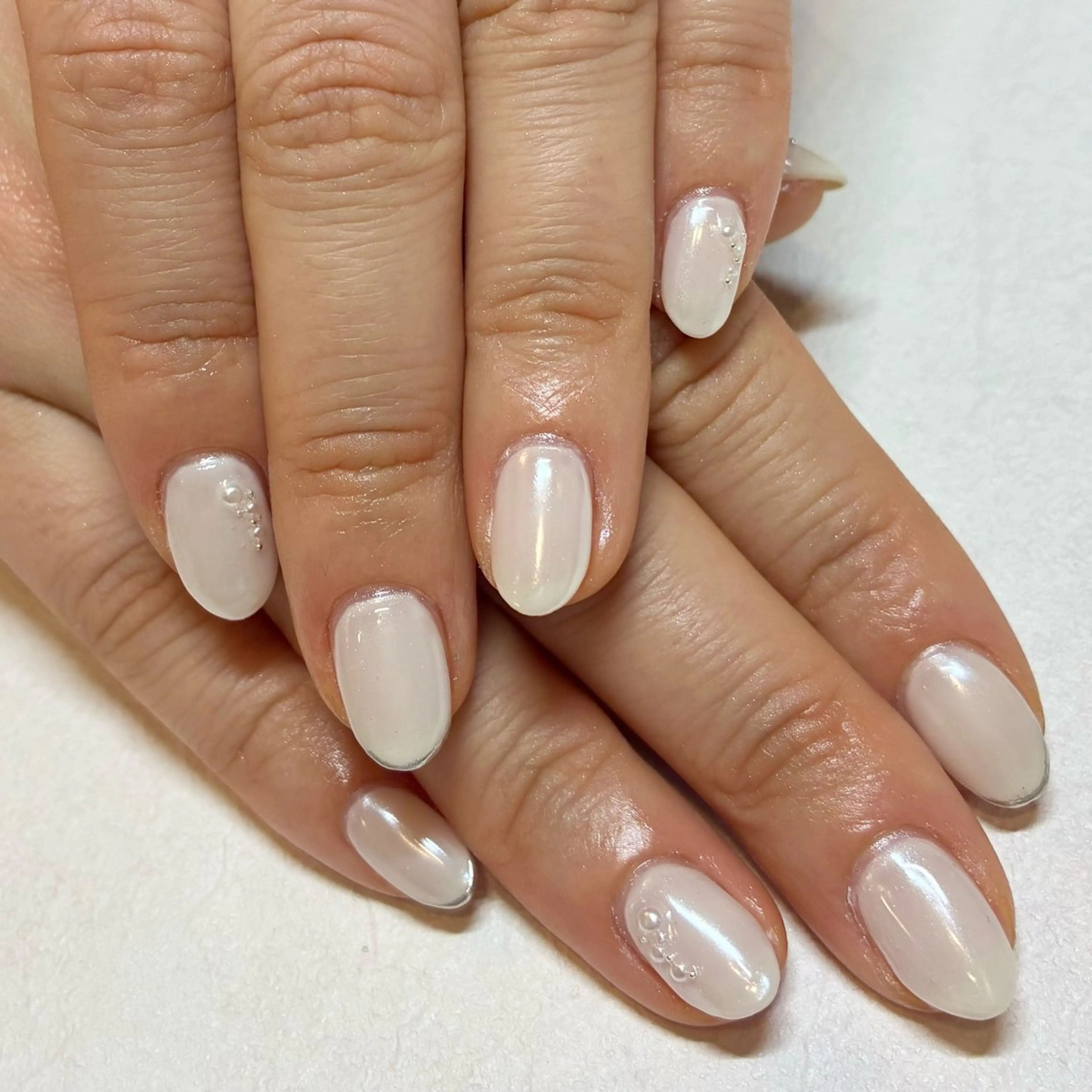 ネイル ブライダルネイル ジェヌインネイル 間宮のネイルデザイン