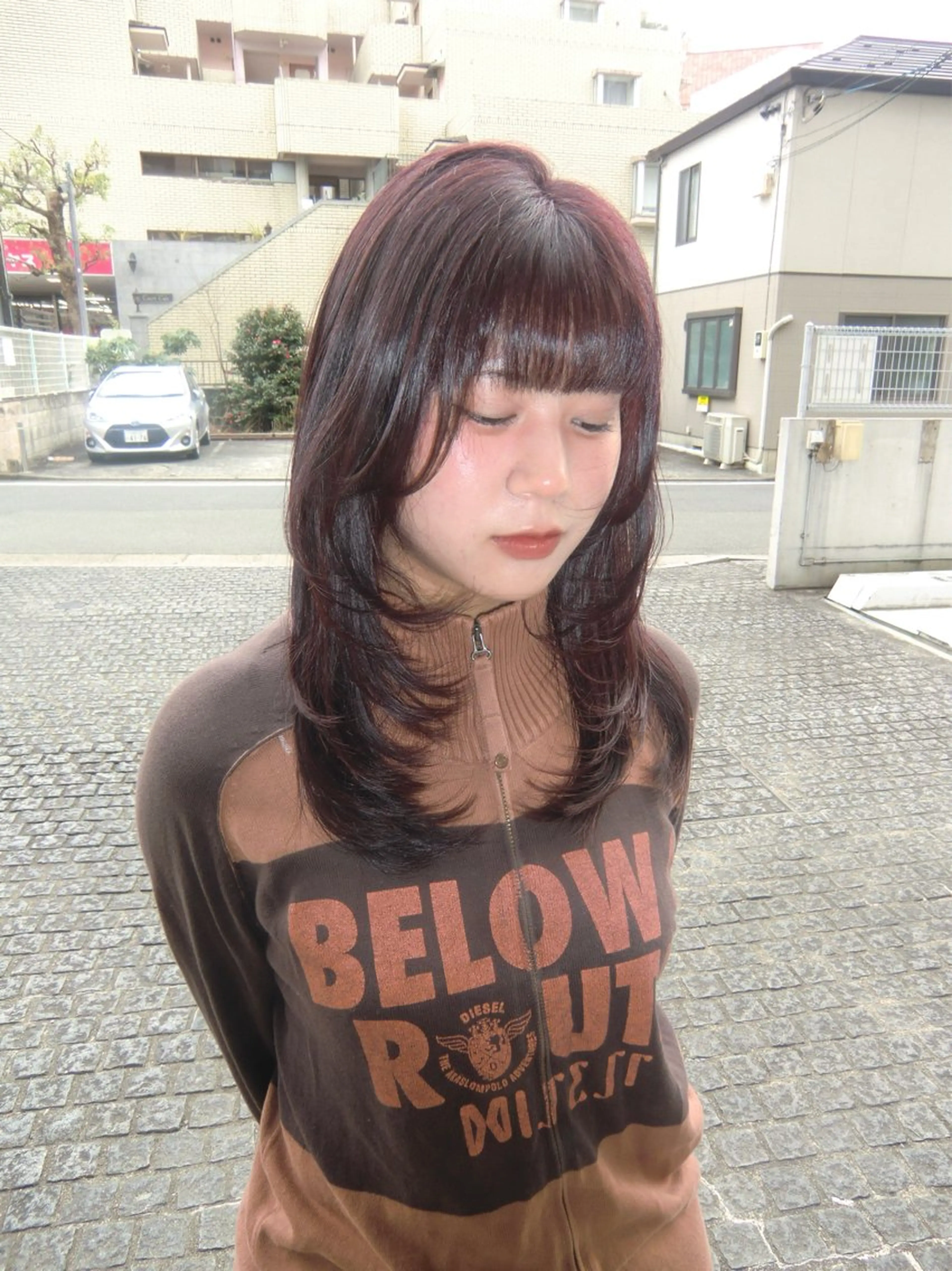 ミディアム レイヤーカット ブリーチなしｗカラー 🐈‍⬛kotoseのヘアスタイル