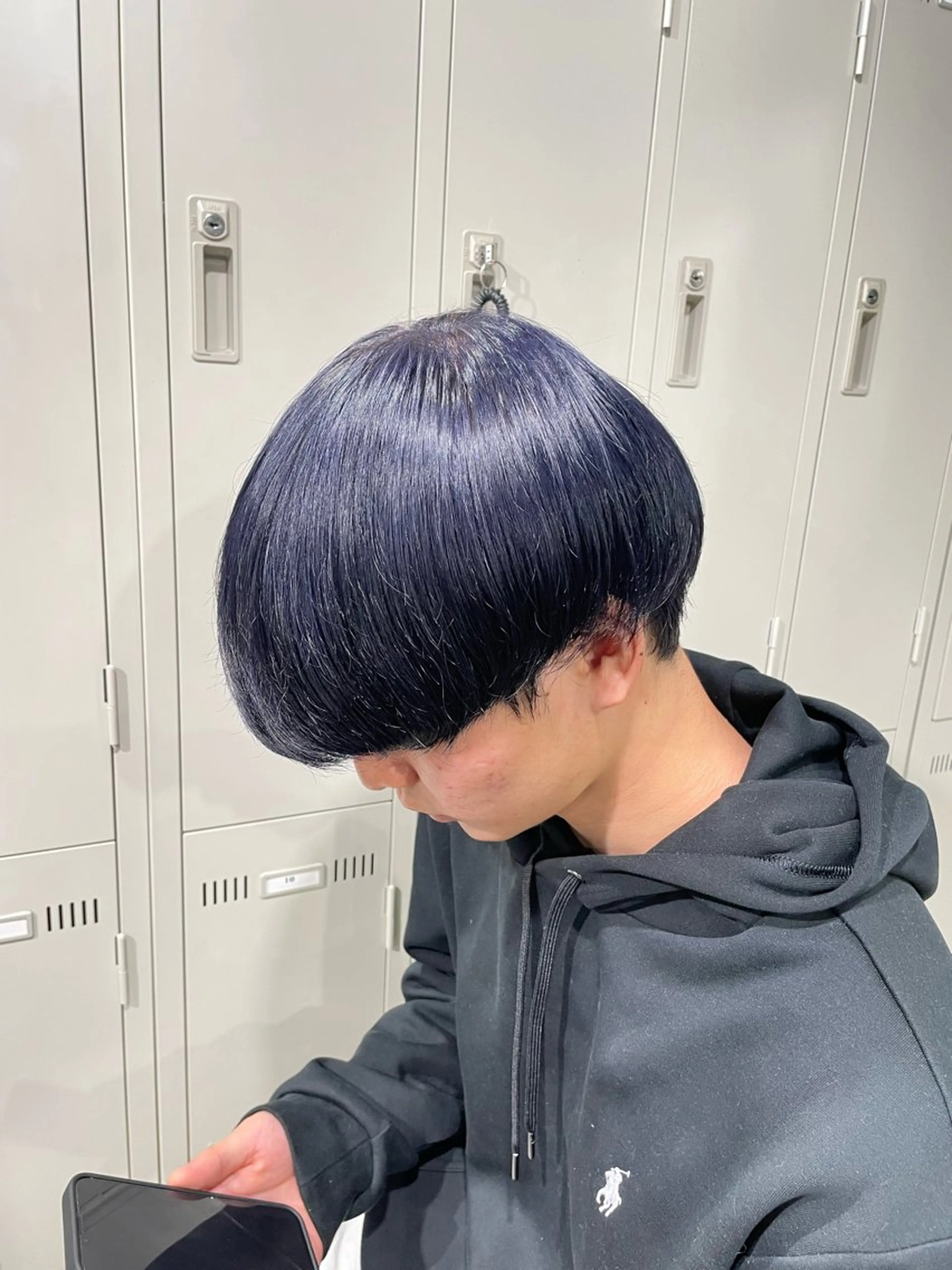 メンズ メンズブリーチ メンズハイトーン カット ヘアカラー パーマ ヘッドスパ ヘアセット メンズ特化美容師 💠チナツのヘアスタイル