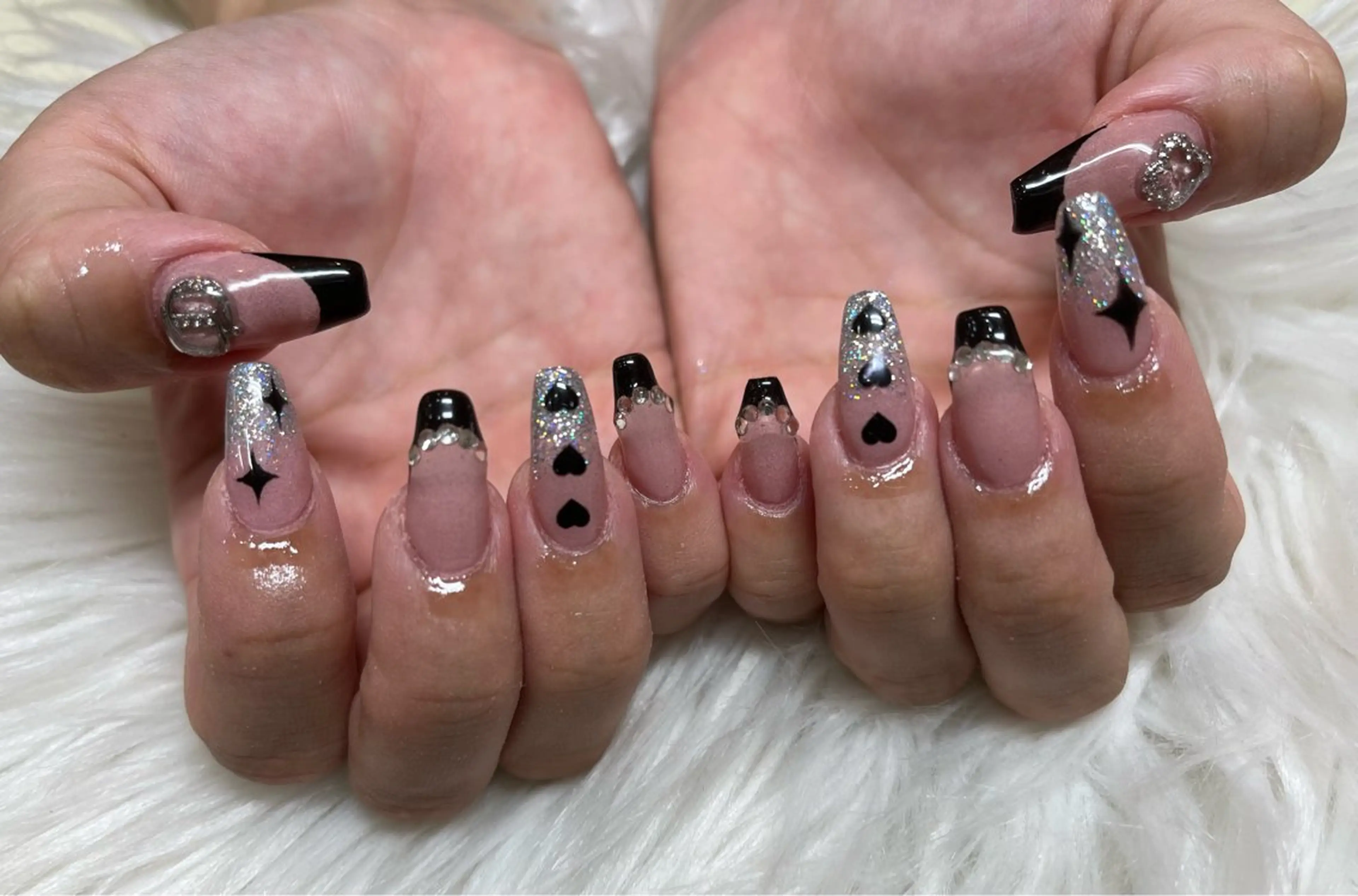 ネイル ハンドネイル SOARE🤍 🤍のネイルデザイン