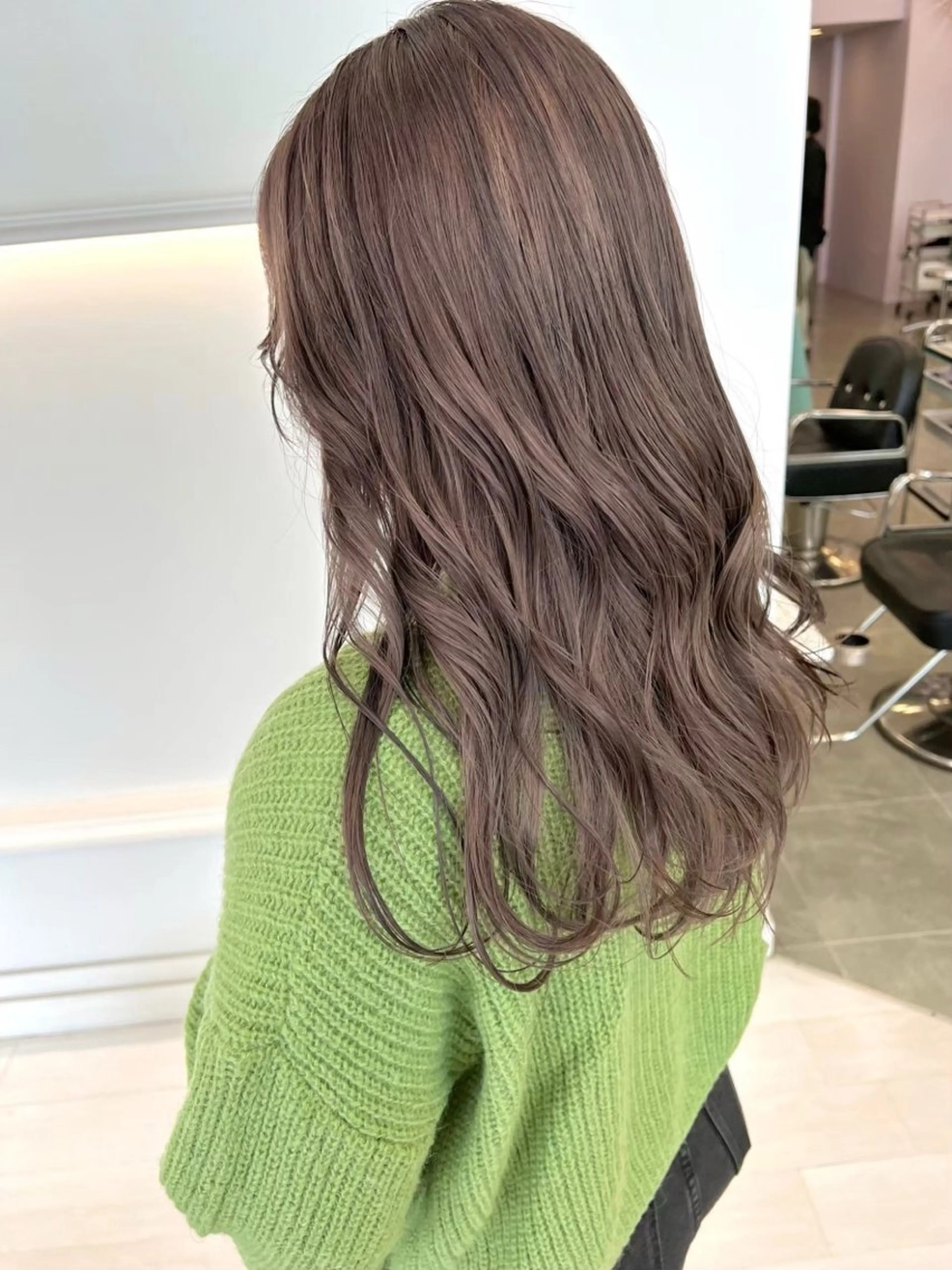 ロング カラー ParveMix 岡本えりかのヘアスタイル