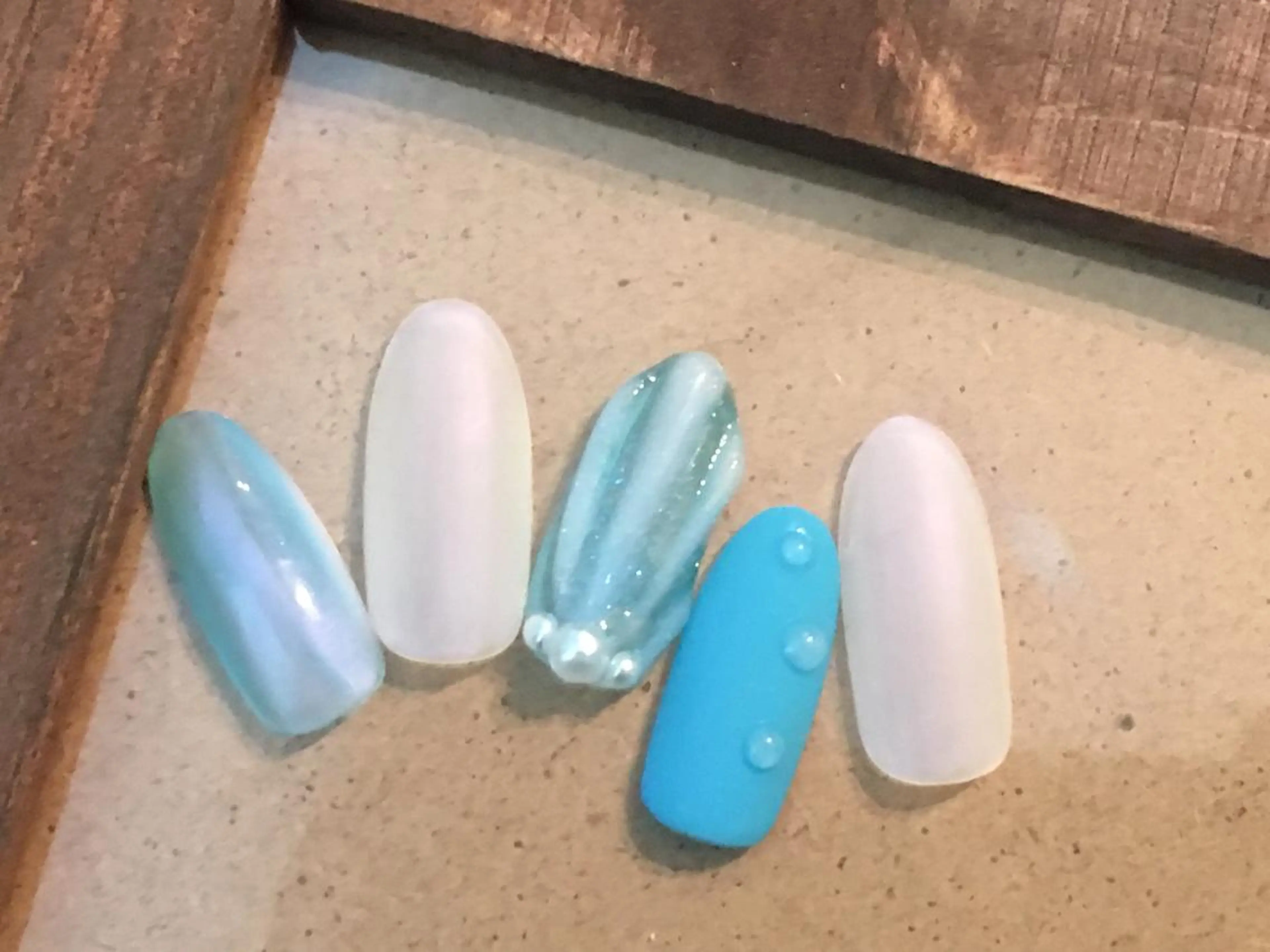 ネイル 古川 里美のネイルデザイン