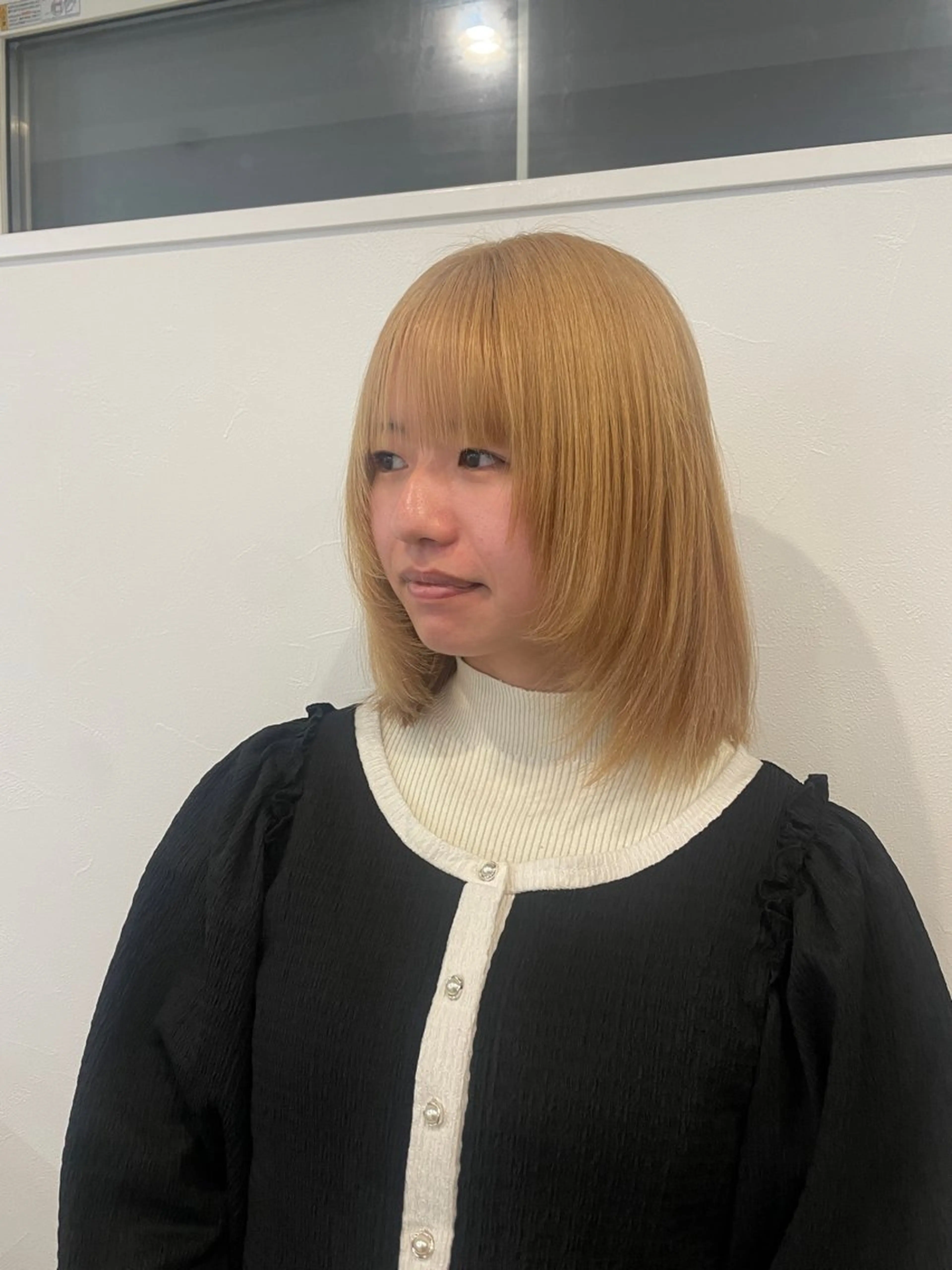 ショート カラー ヘアカラー Agu hair  Code  Line所属・坂井 里奈のヘアスタイル