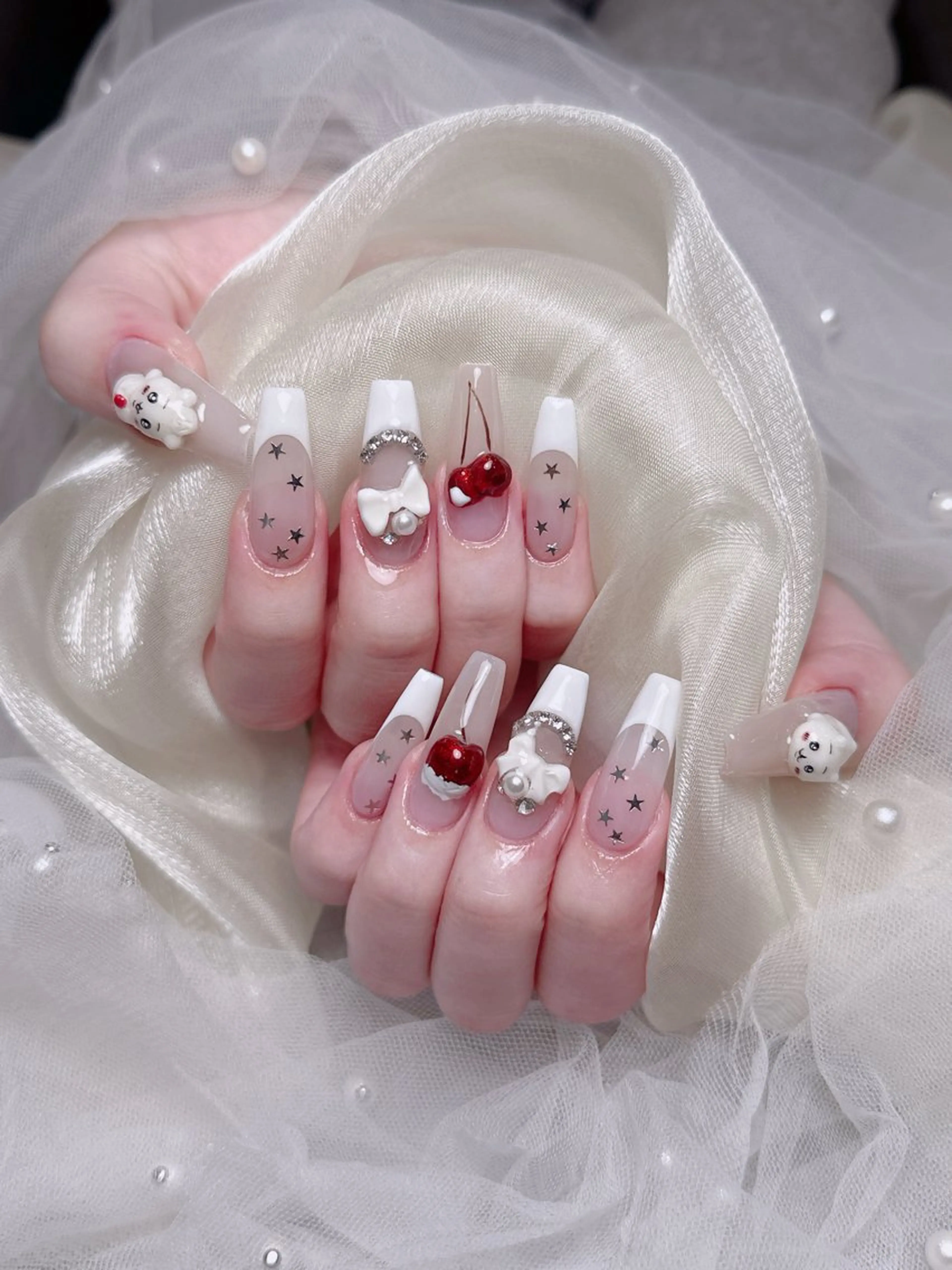 ネイル 🎀も ものネイルデザイン