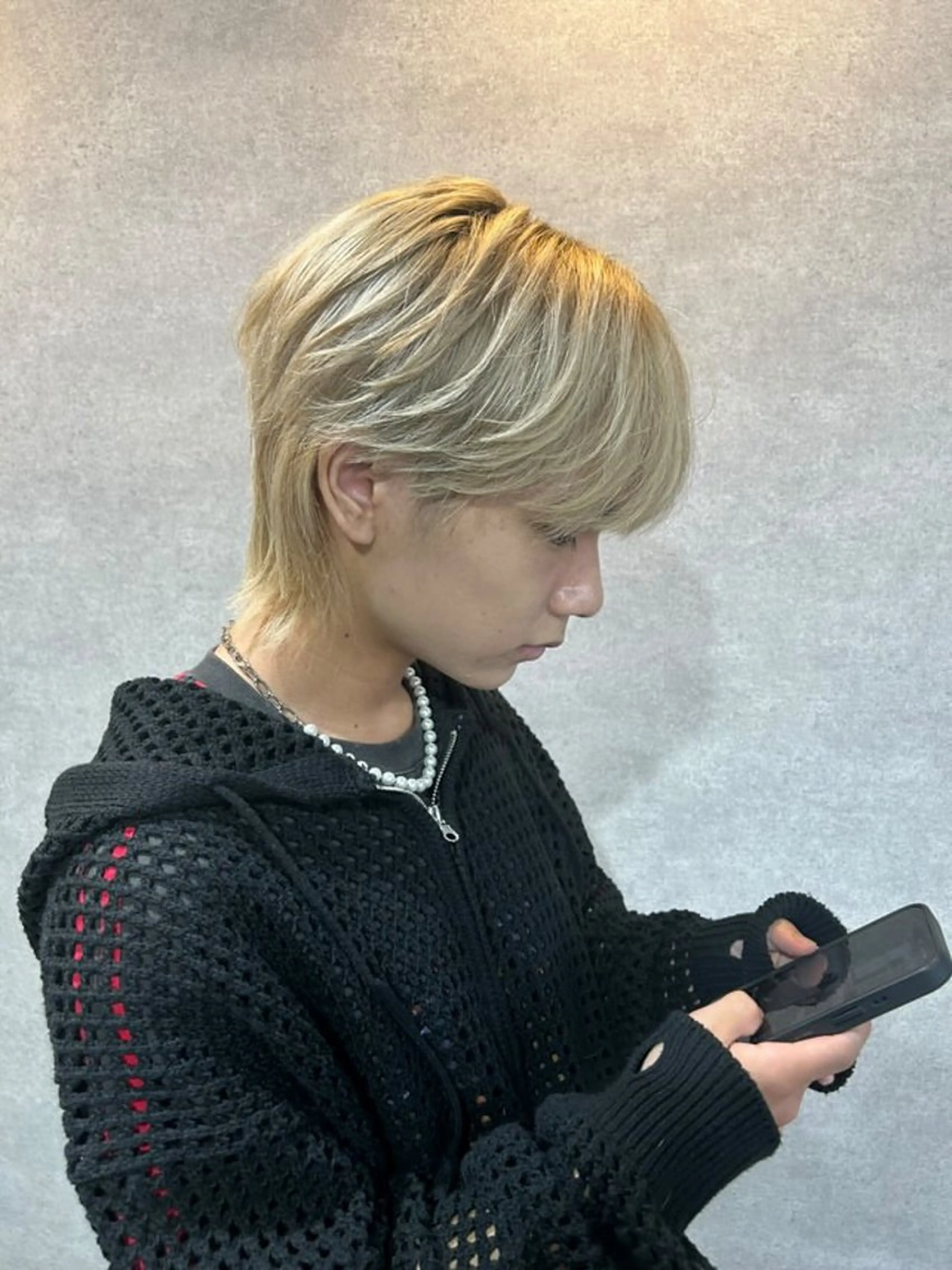 ミニモ学割‼️韓国ヘアメンズ【🫧ダメージレスにハイトーンブリーチ🫧によるダブルカラー】ケアブリーチの写真