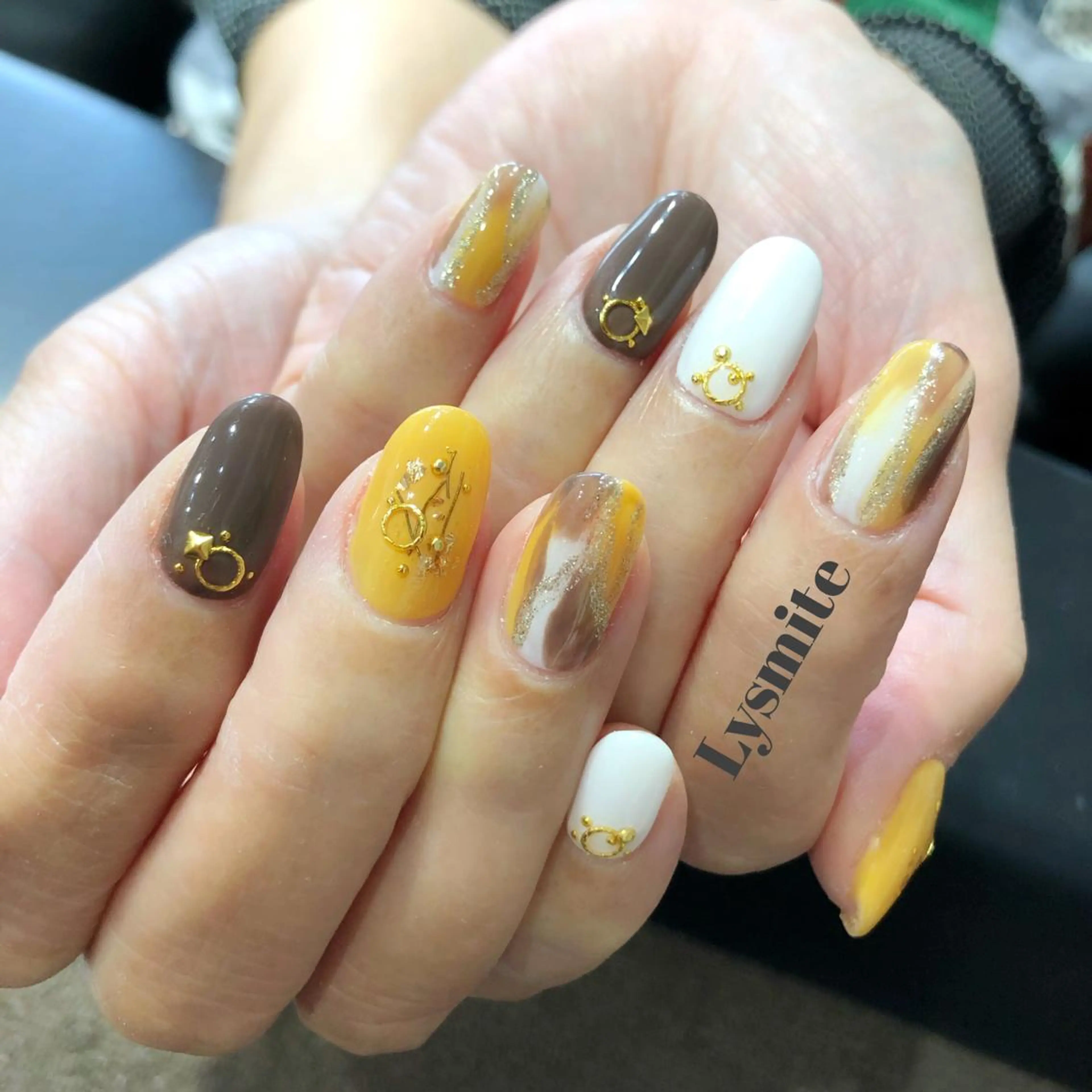 ネイル ニュアンスネイル Lysmite所属・岩本 美香のネイルデザイン