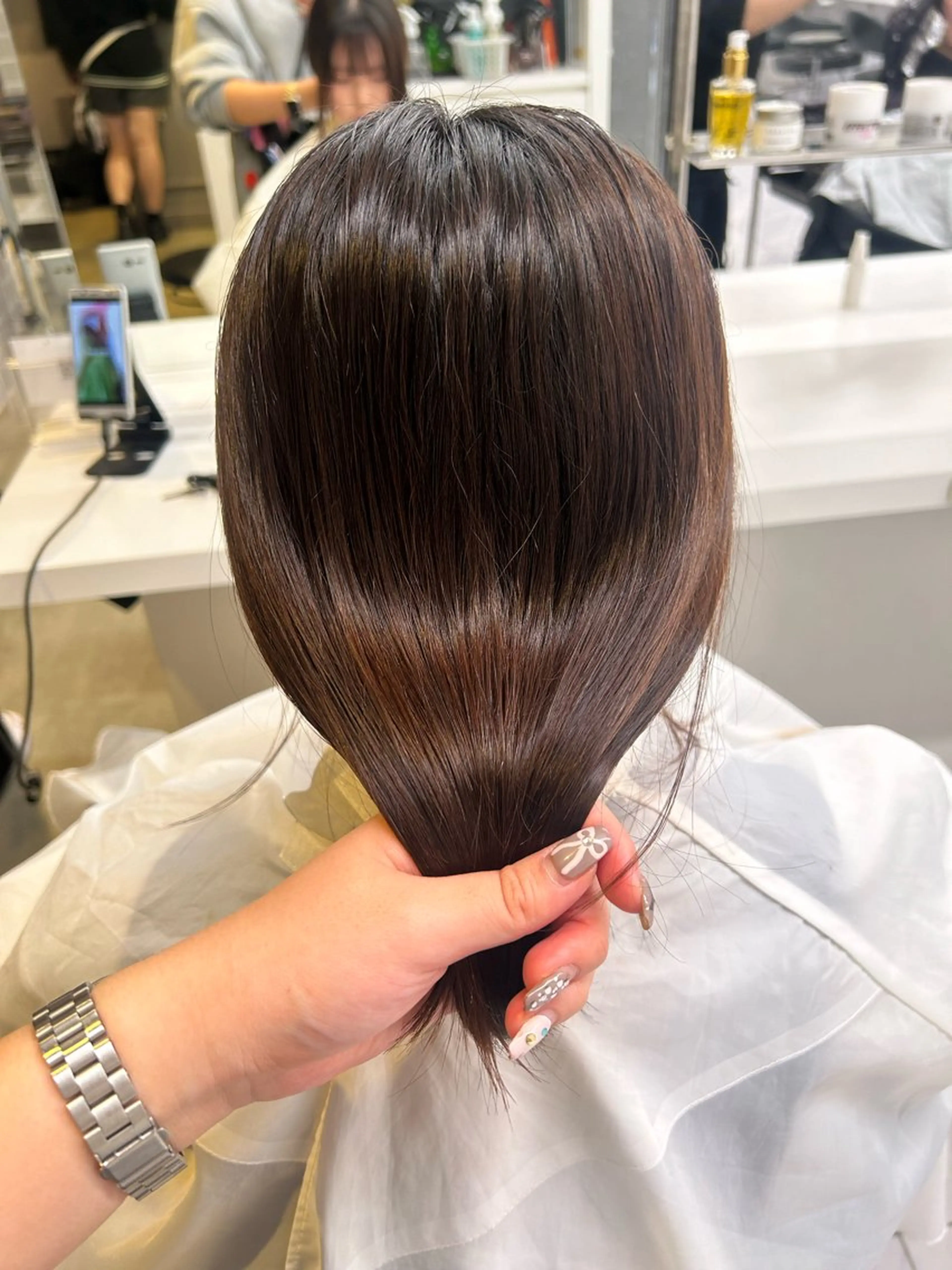 カラー 透明感ベージュ🤎 ナチュラルレイヤーのヘアスタイル