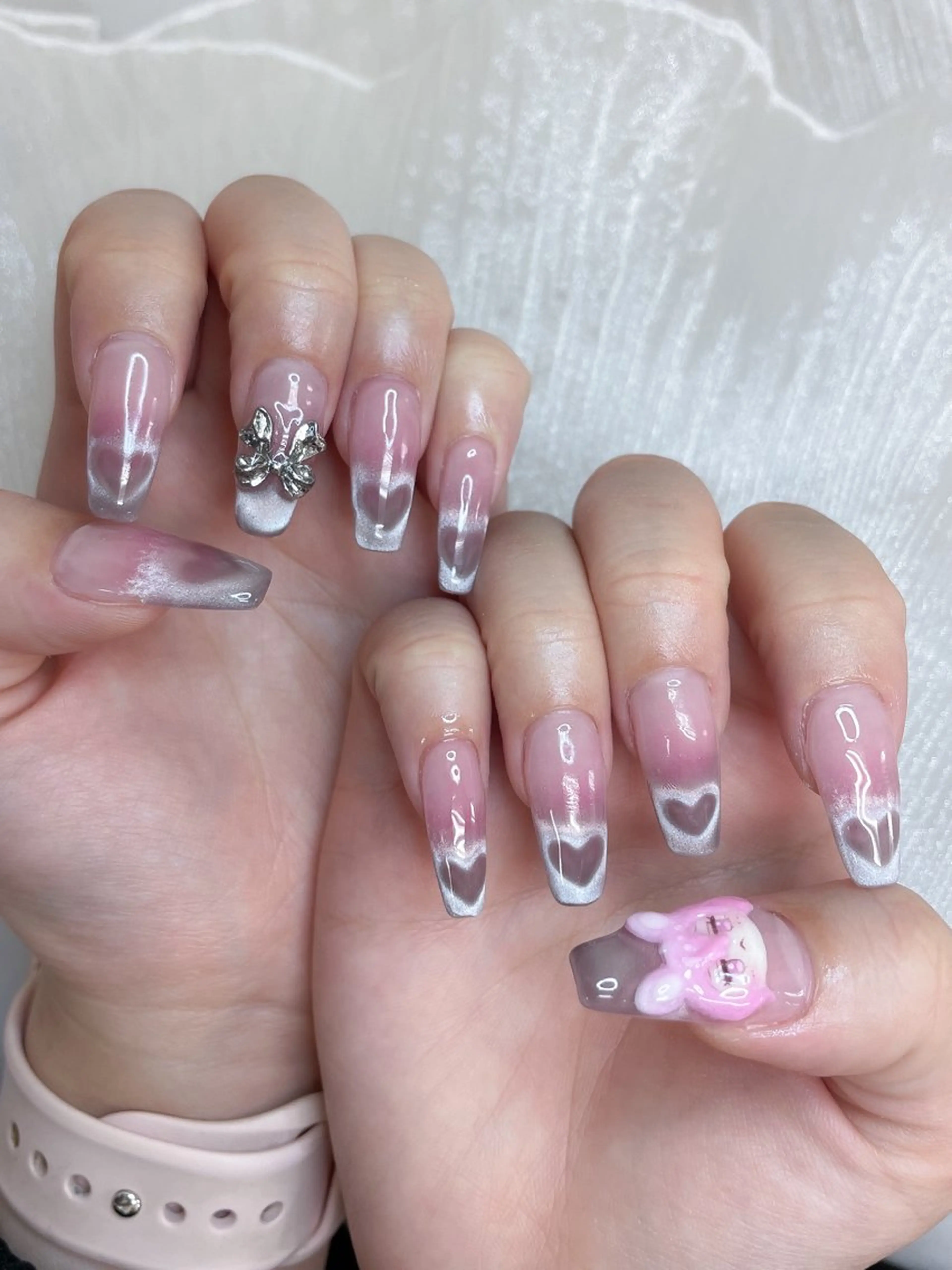 ネイル ハート ハンドネイル 五十嵐 美智のネイルデザイン