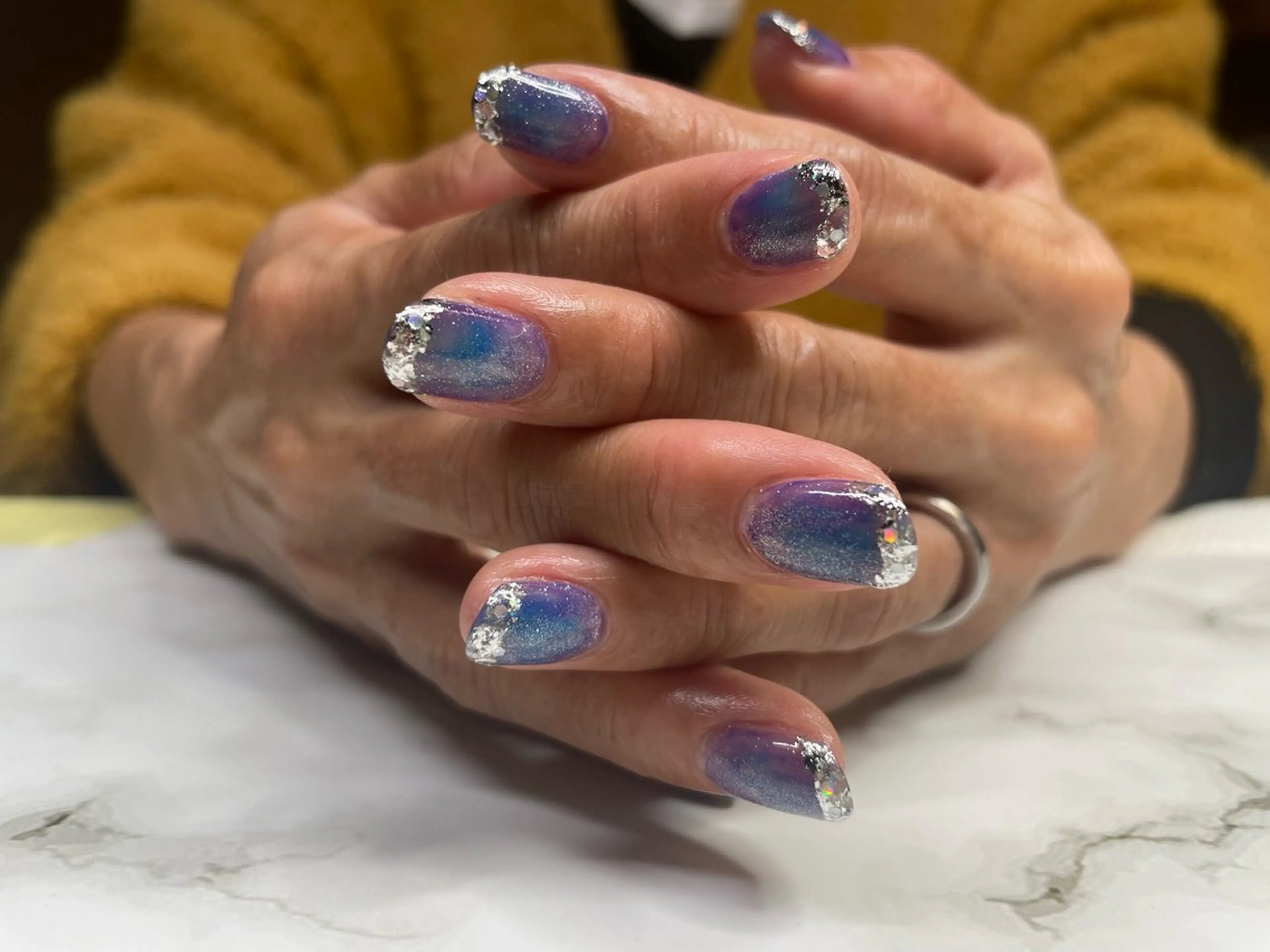 ネイル フレンチネイル ガラスフレンチ ニュアンスネイル Krea nail Satomi所属・Krea nail Satomiのネイルデザイン