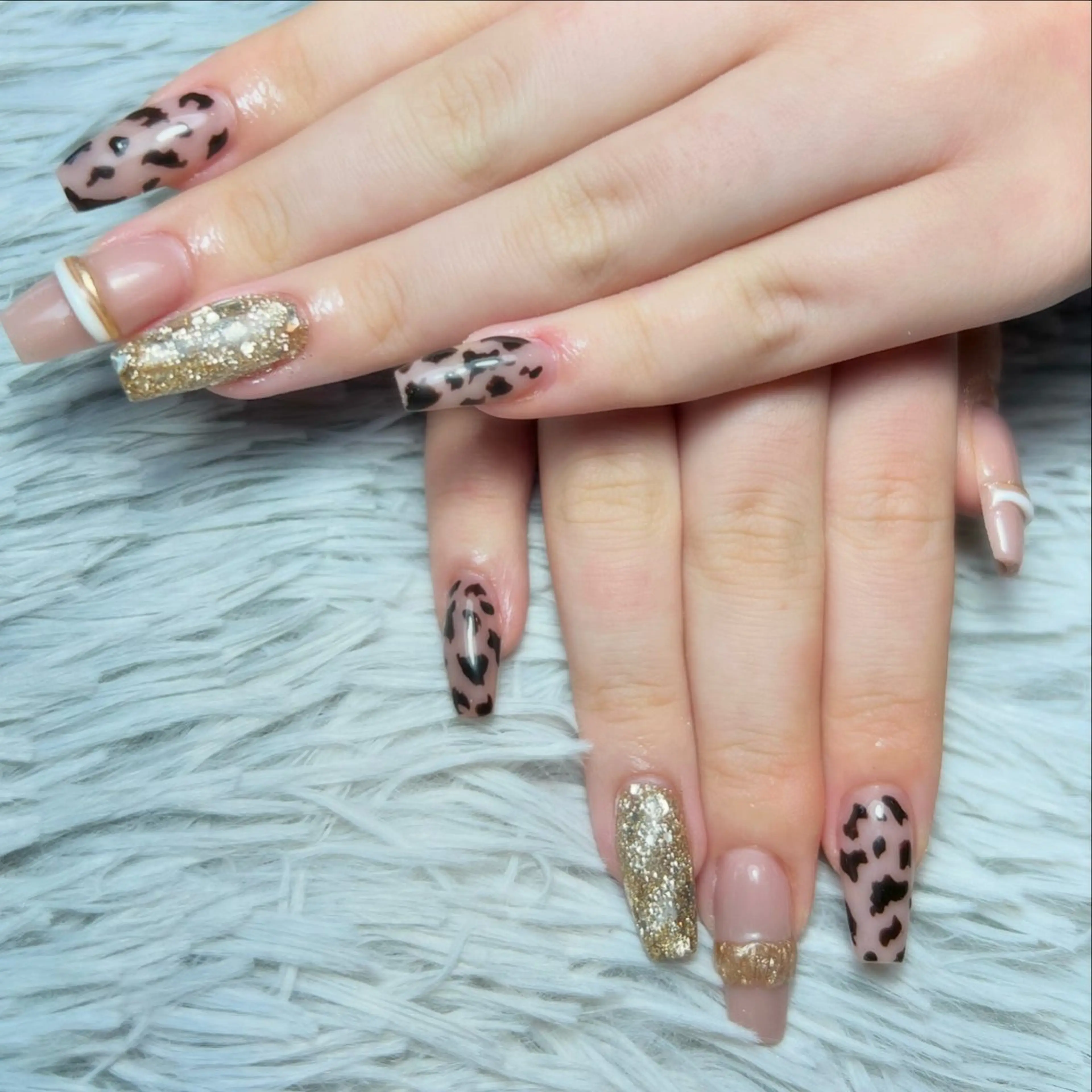 ネイル アニマル柄 スカルプネイル ハンドネイル シェヌネイル JURAのネイルデザイン